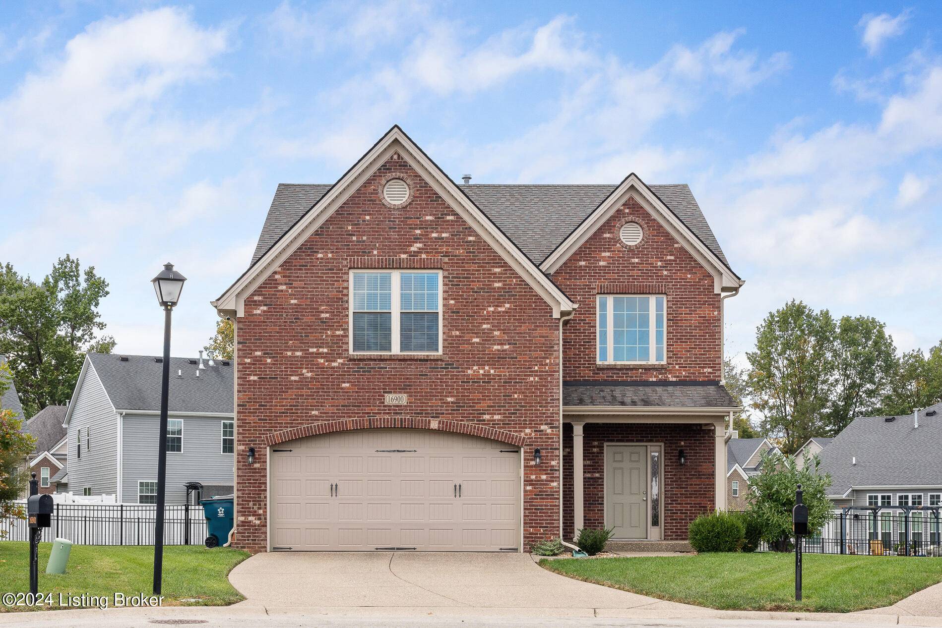 Louisville, KY 40245,16900 Carabiner Ct