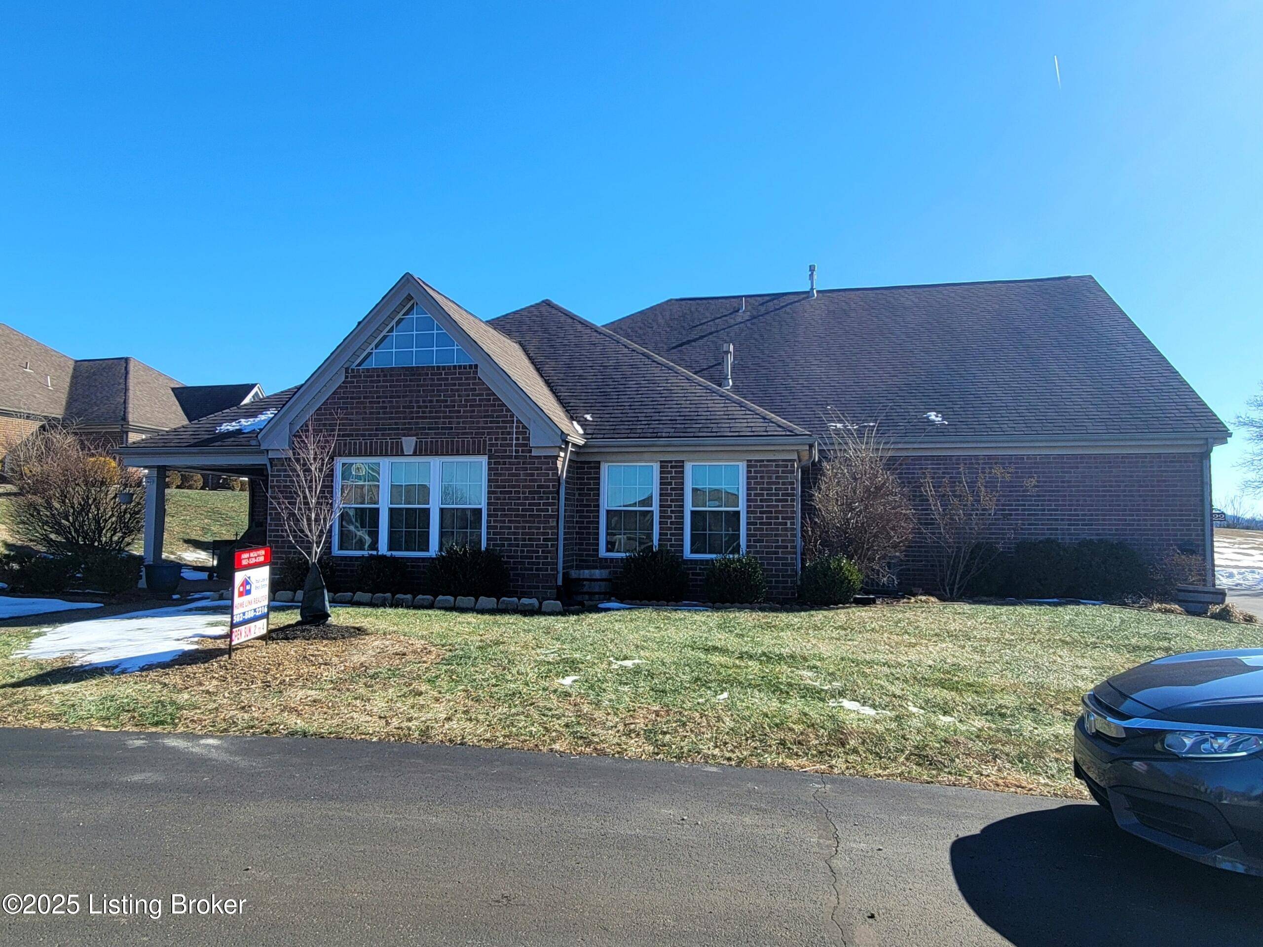 Louisville, KY 40272,4422 Southbridge Ct