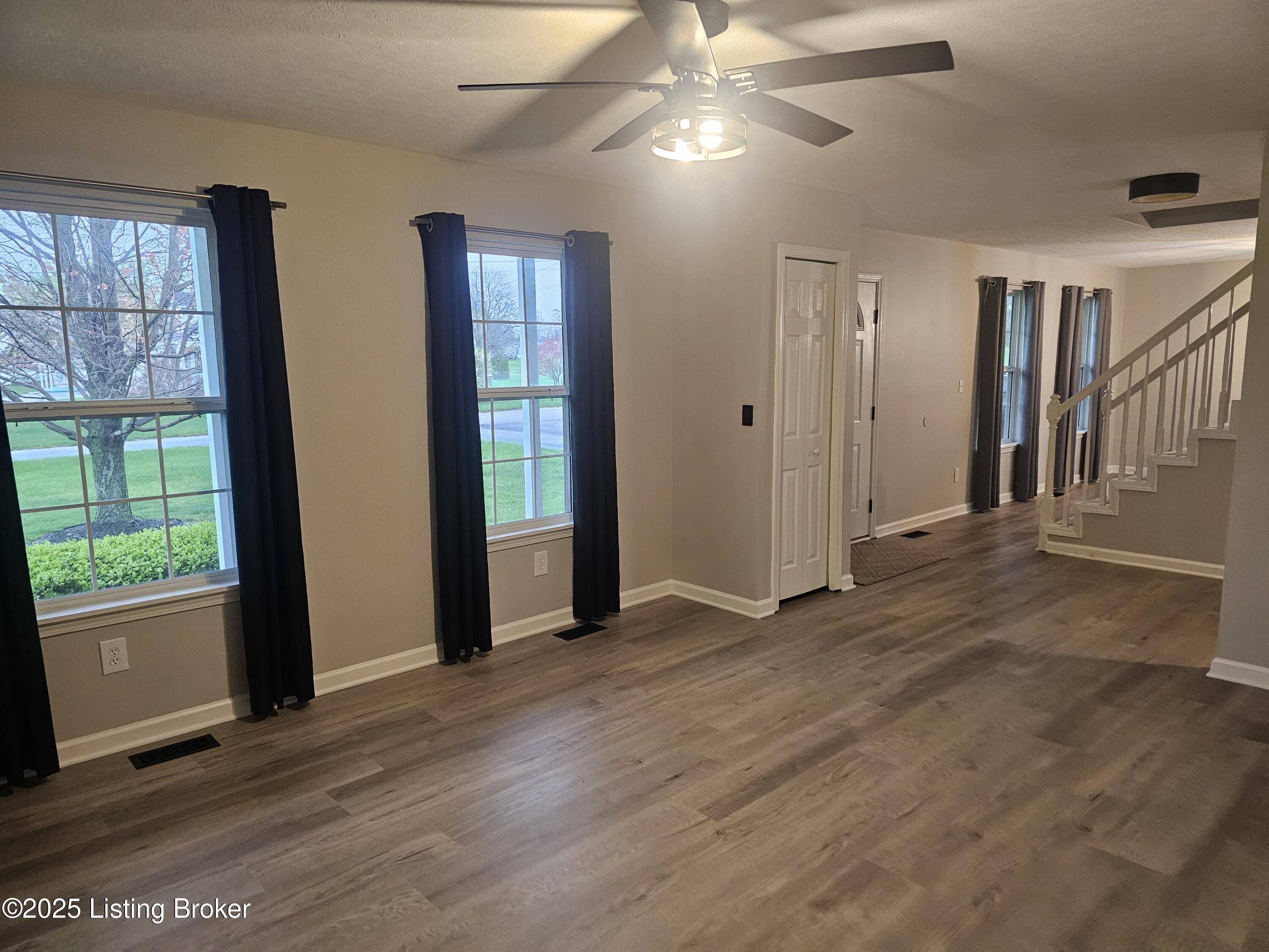 Ekron, KY 40117,30 Chase Ct