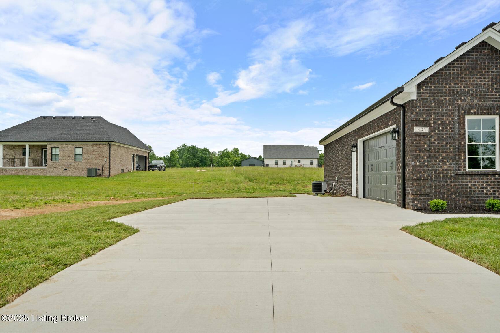 Bardstown, KY 40004,405 Palmetto WAY