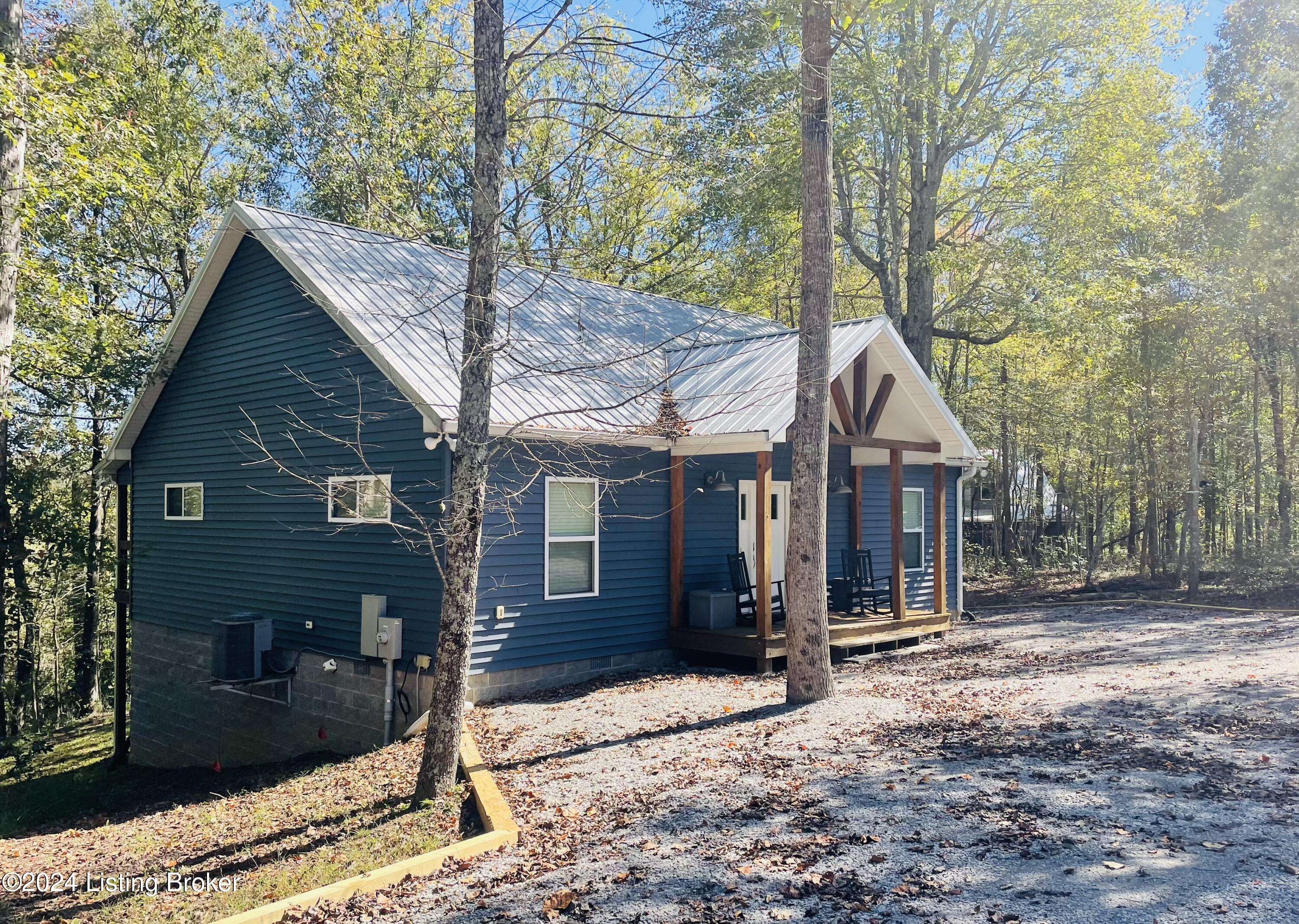 Leitchfield, KY 42754,132 Cherry Ln