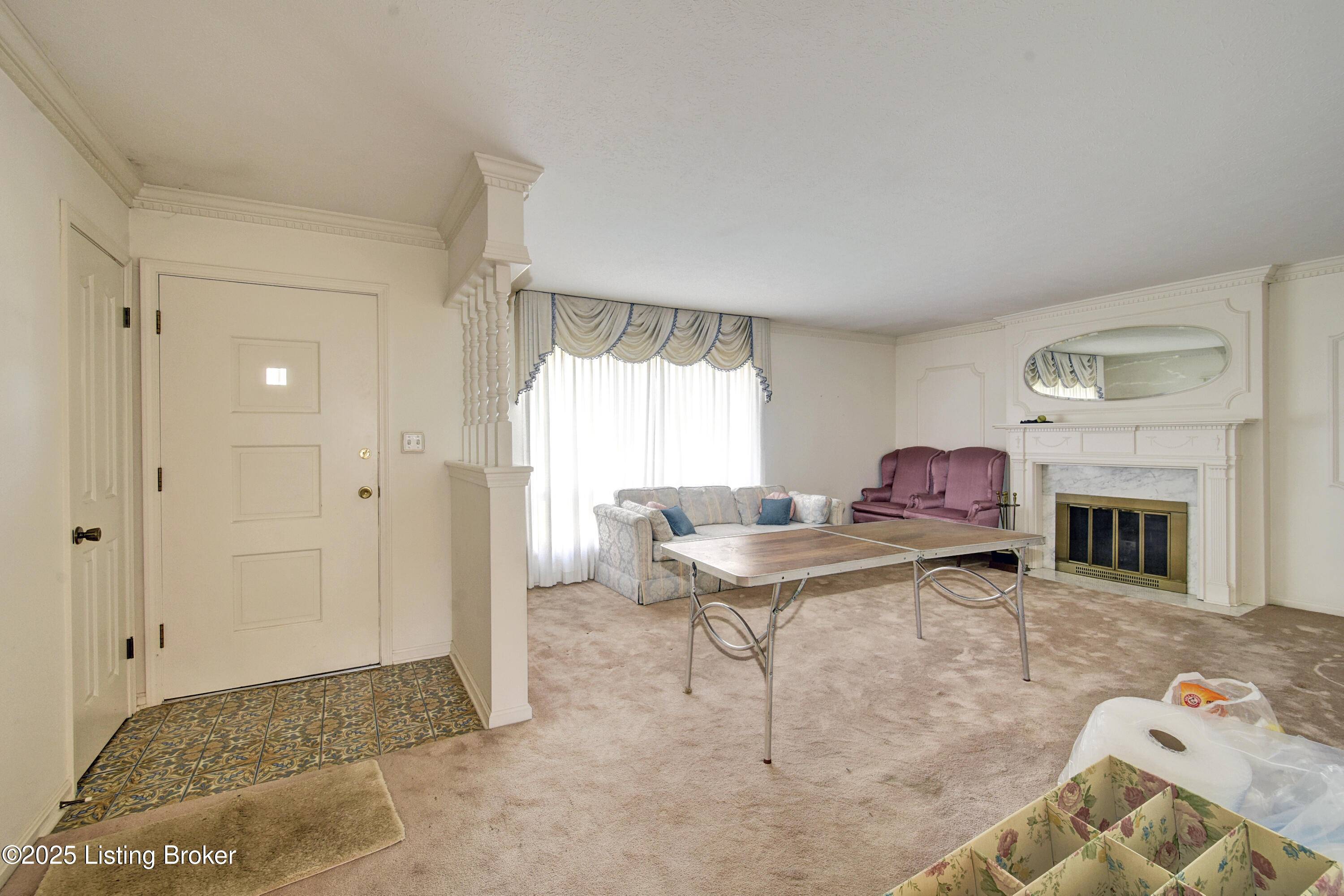 Louisville, KY 40272,9103 Pomona Pl