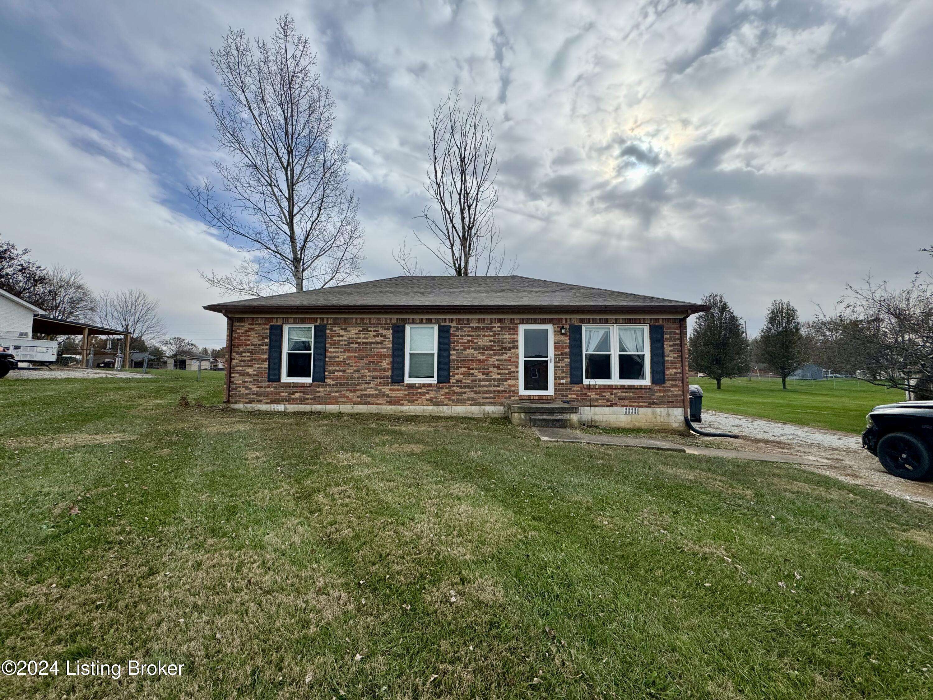 Bardstown, KY 40004,111 Bishop Ln