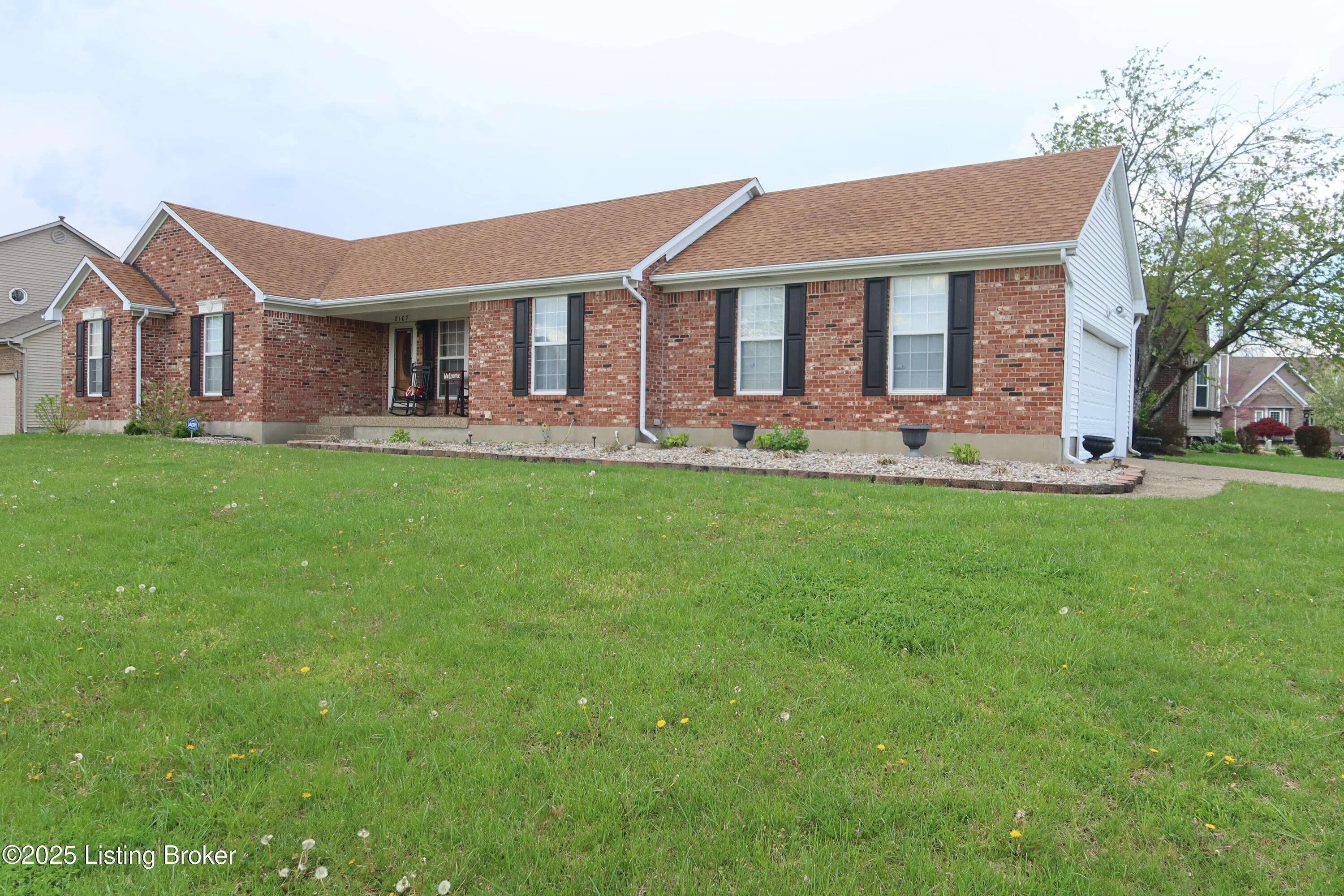 Louisville, KY 40291,8107 Happiness WAY