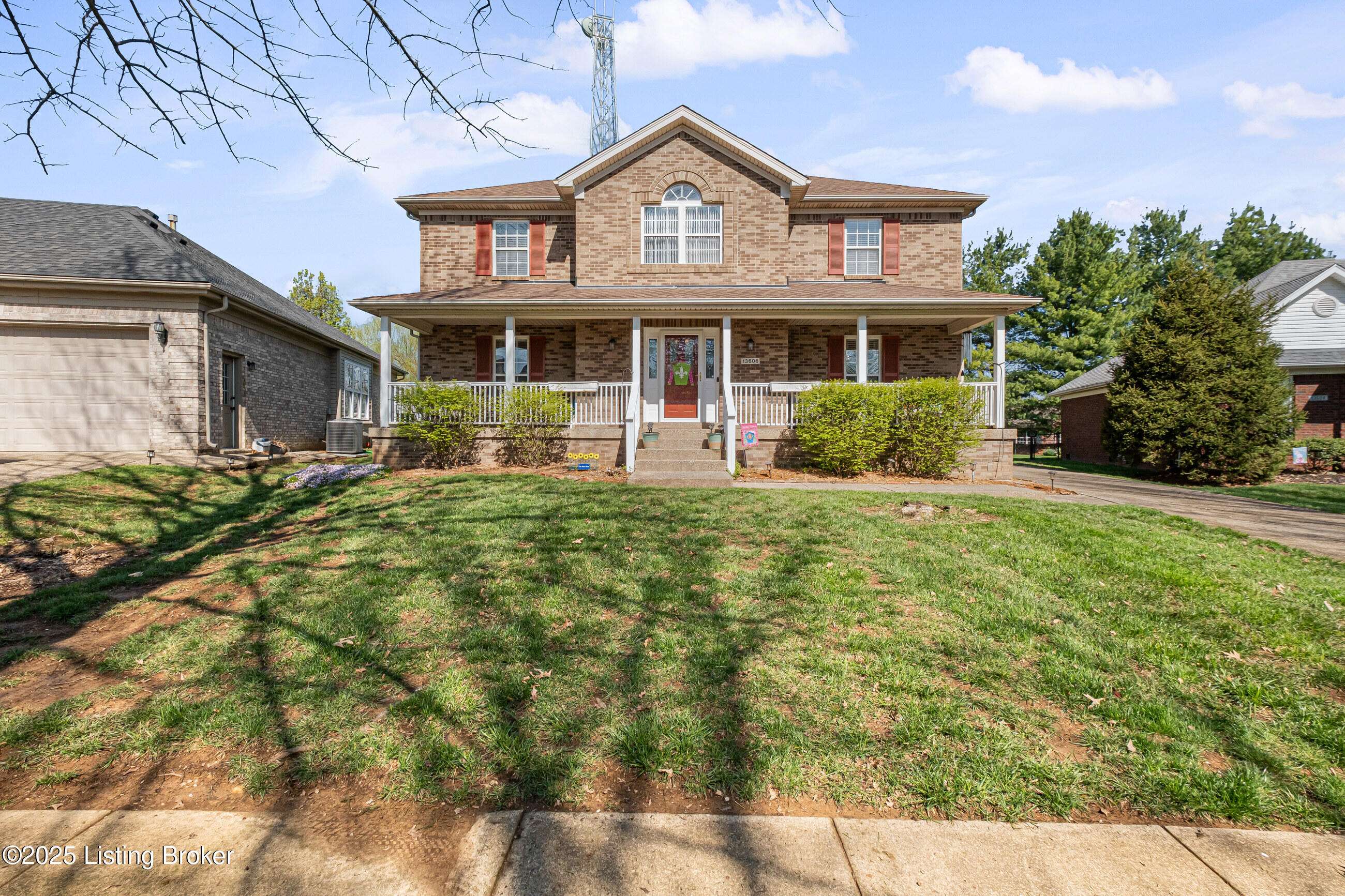 Louisville, KY 40299,13606 Meadow Vista Ct