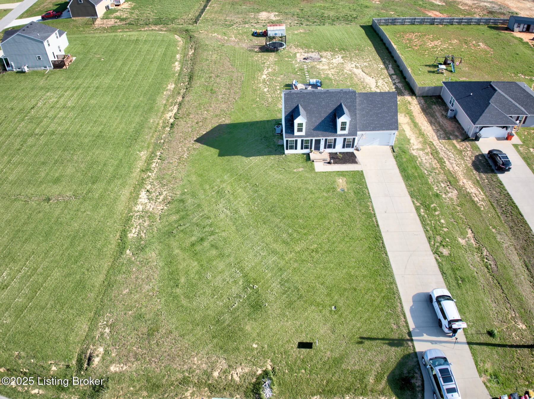 Elizabethtown, KY 42701,129 Molly WAY