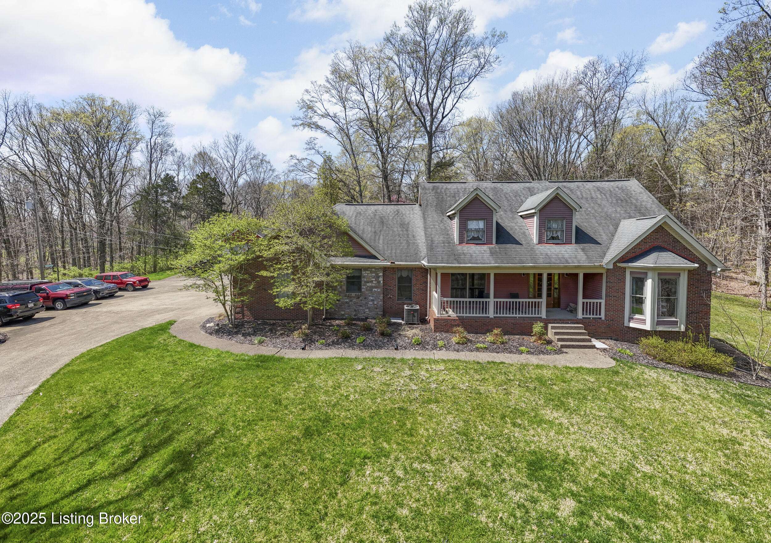 Louisville, KY 40299,3502 Wilderness TRL