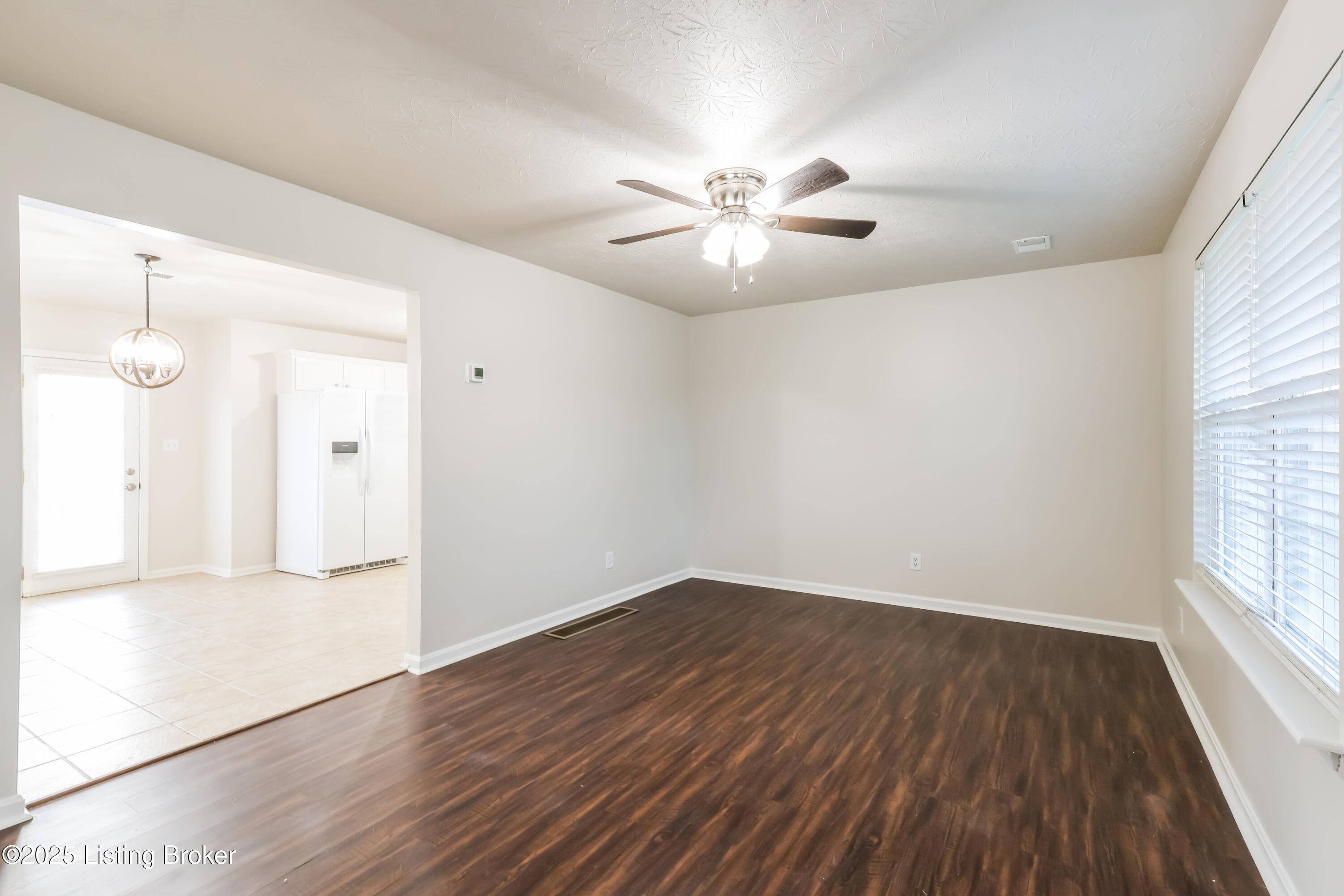 Shepherdsville, KY 40165,453 Lakes Of Dogwood Blvd