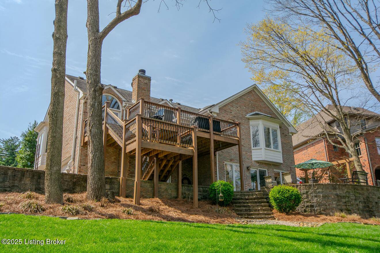 Louisville, KY 40223,1102 Lodge Hill Rd