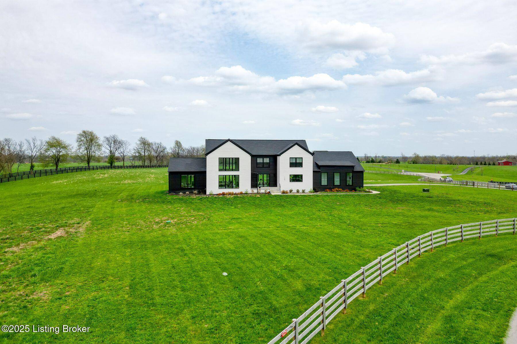 Finchville, KY 40022,1160 Equestrian Lakes Ln