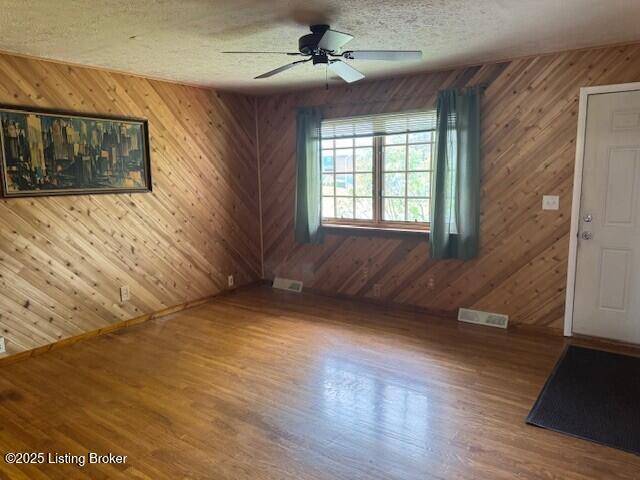 Shelbyville, KY 40065,77 Juniper Dr