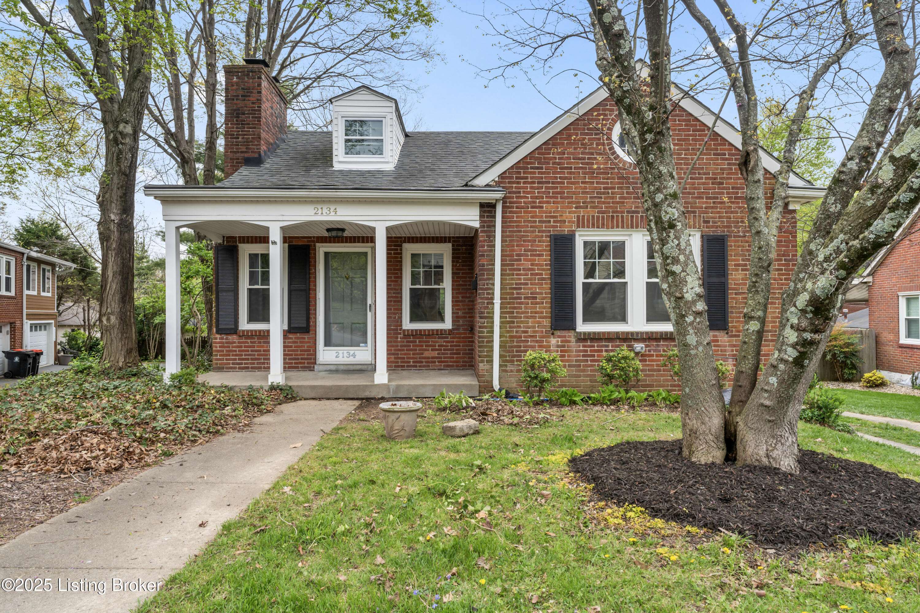 Louisville, KY 40205,2134 Trevilian WAY