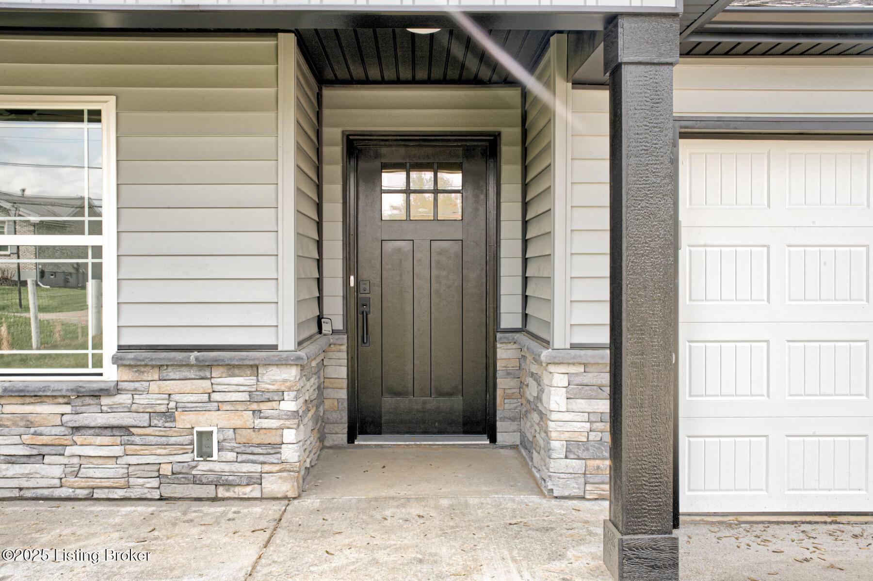 Louisville, KY 40291,8212 Glaser Ln