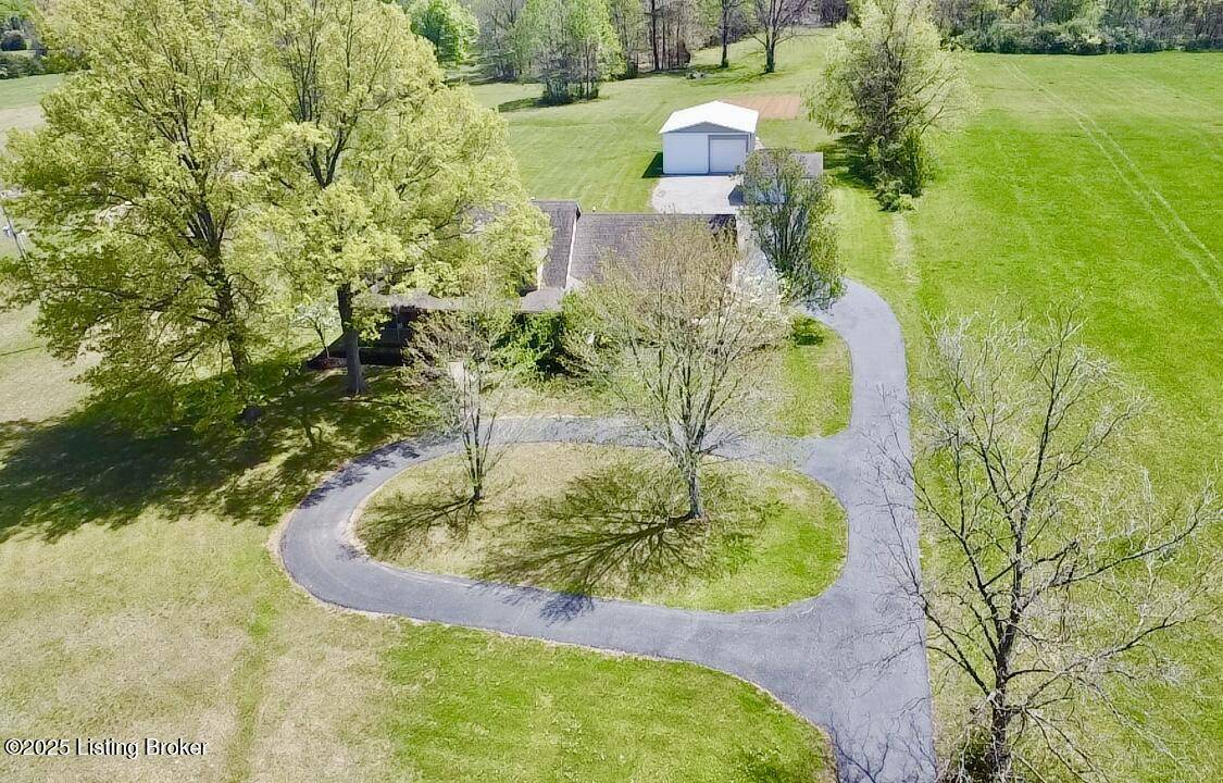 Mt Washington, KY 40047,851 Wales Run Rd