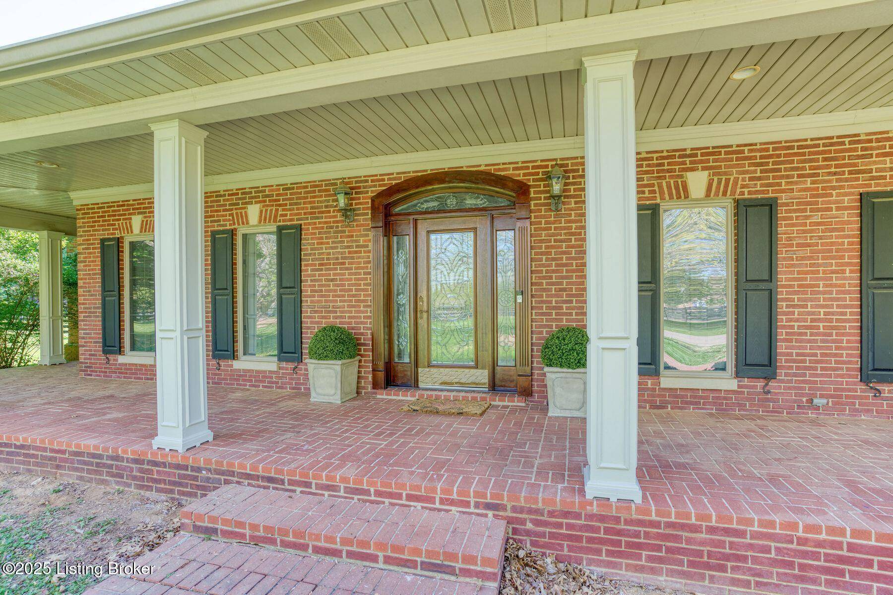 Louisville, KY 40223,2605 Evergreen Wynde