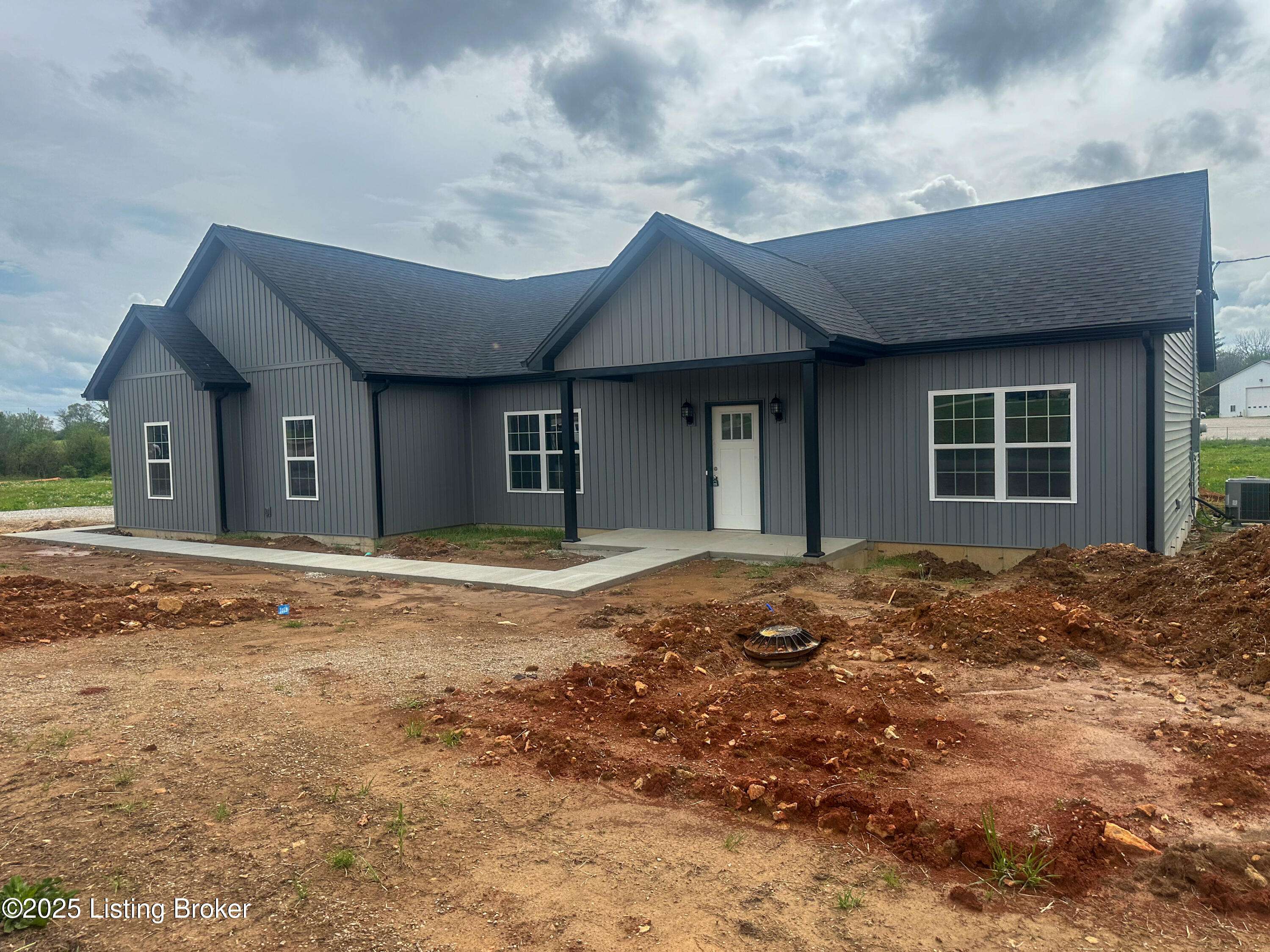 Ekron, KY 40117,193 Gordon Dr