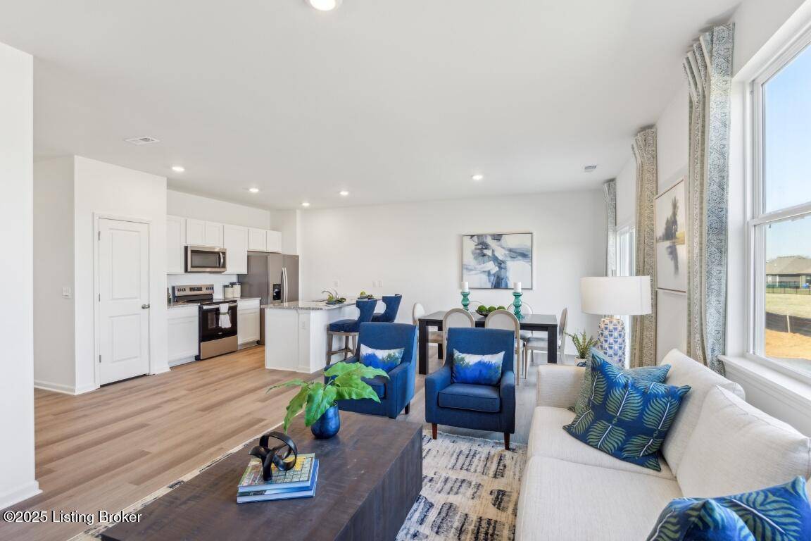 Louisville, KY 40229,11034 Pheasant Hill Cir