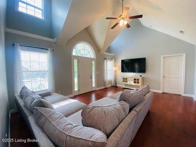 Bardstown, KY 40004,125 N Howard St