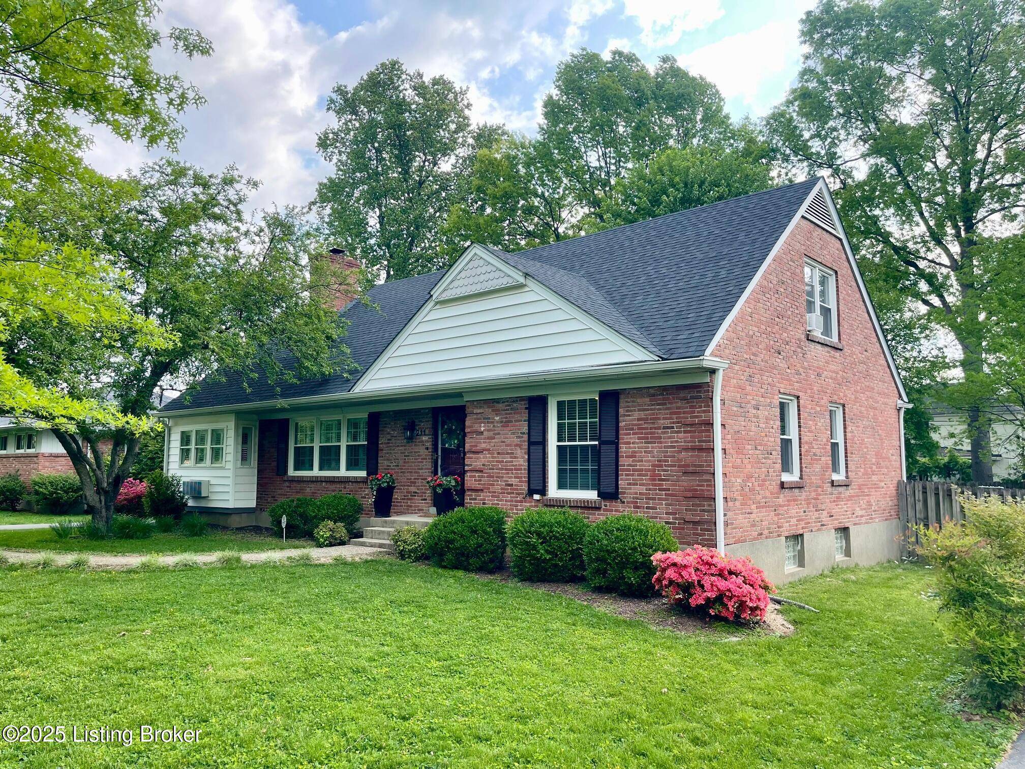 Louisville, KY 40207,211 Heady Ave