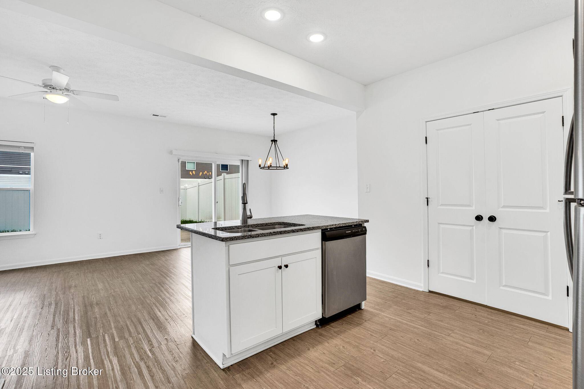 Louisville, KY 40258,6106 Goalby Dr