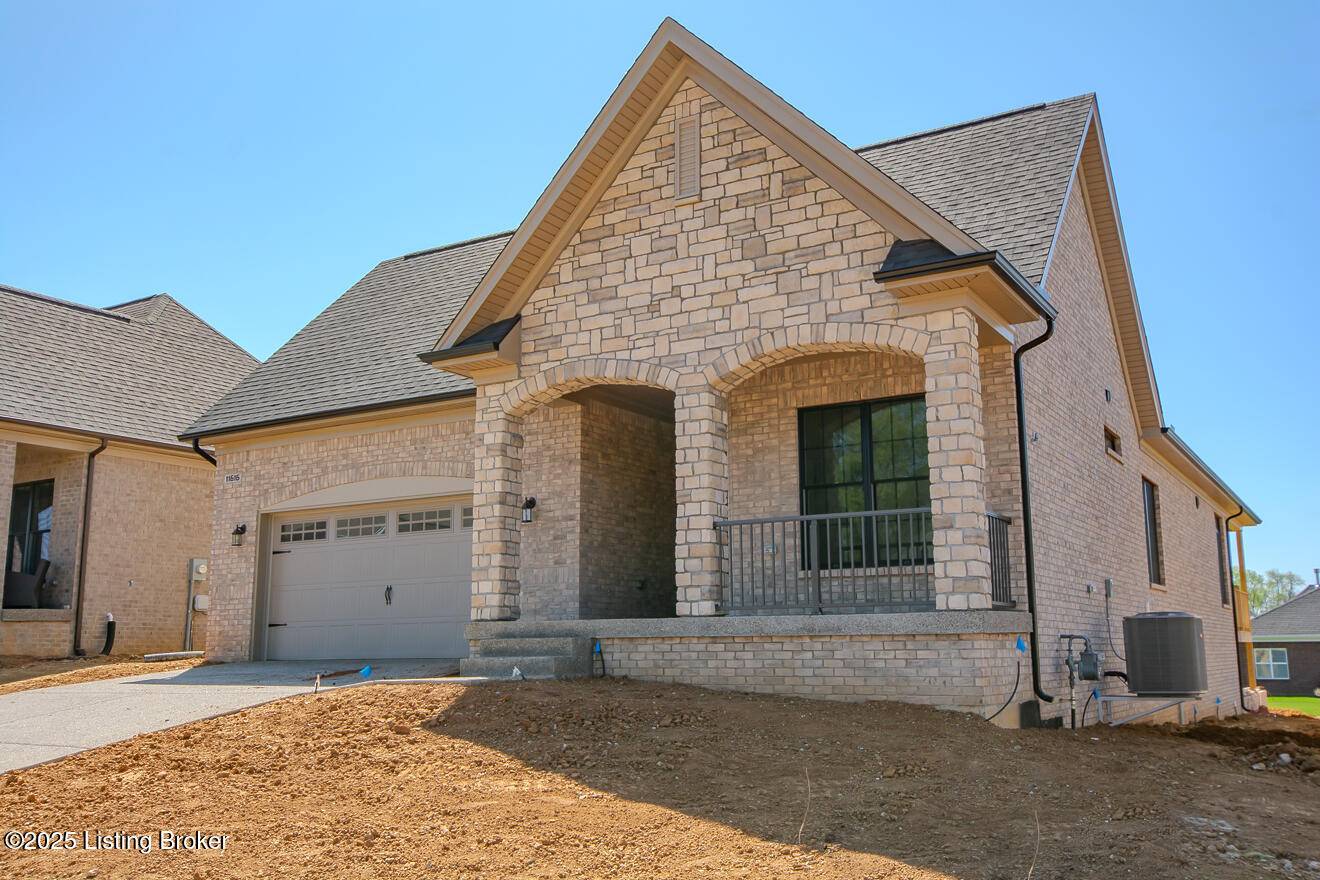 Prospect, KY 40059,11616 Victoria Falls Ln