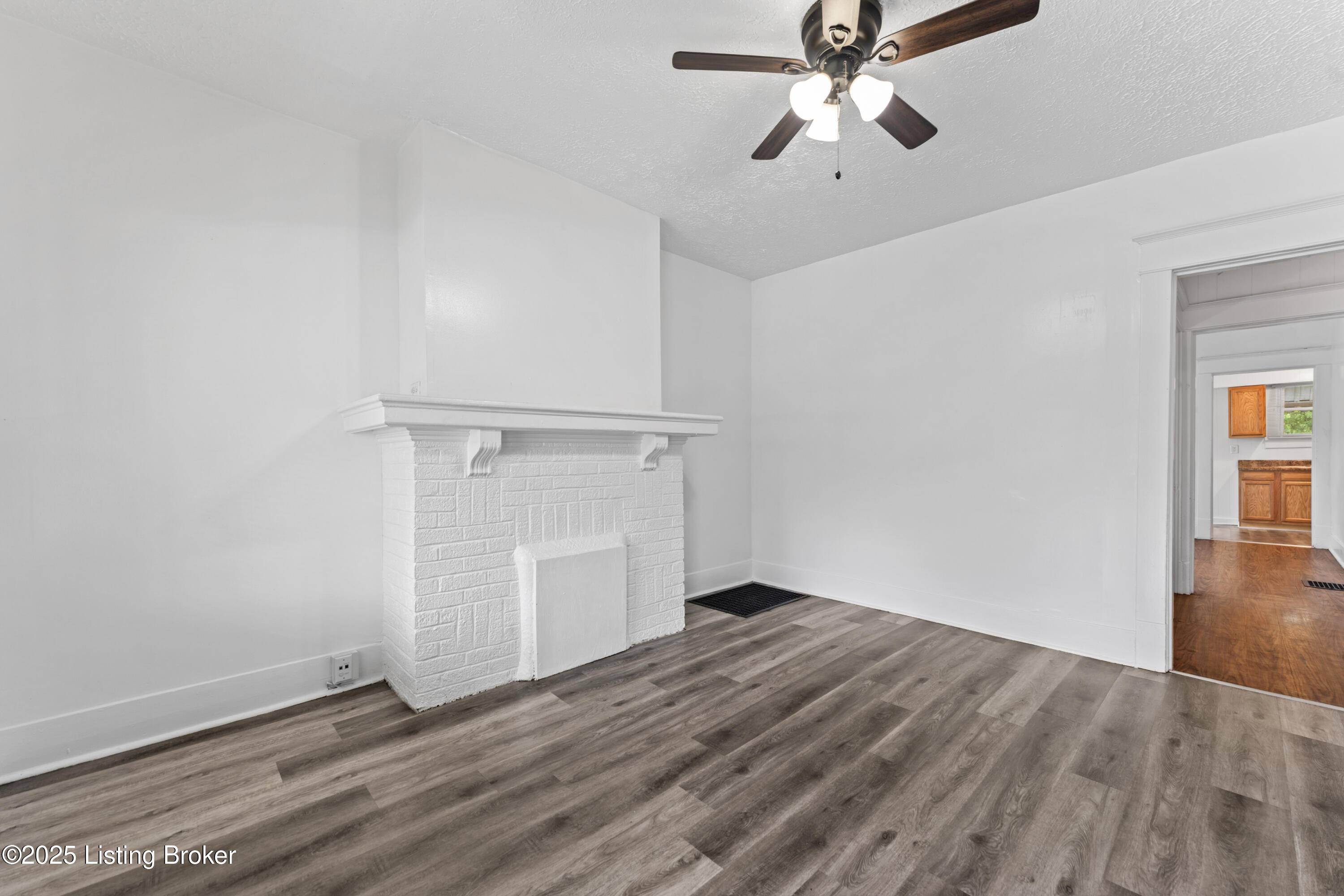 Louisville, KY 40212,401 S 38th St