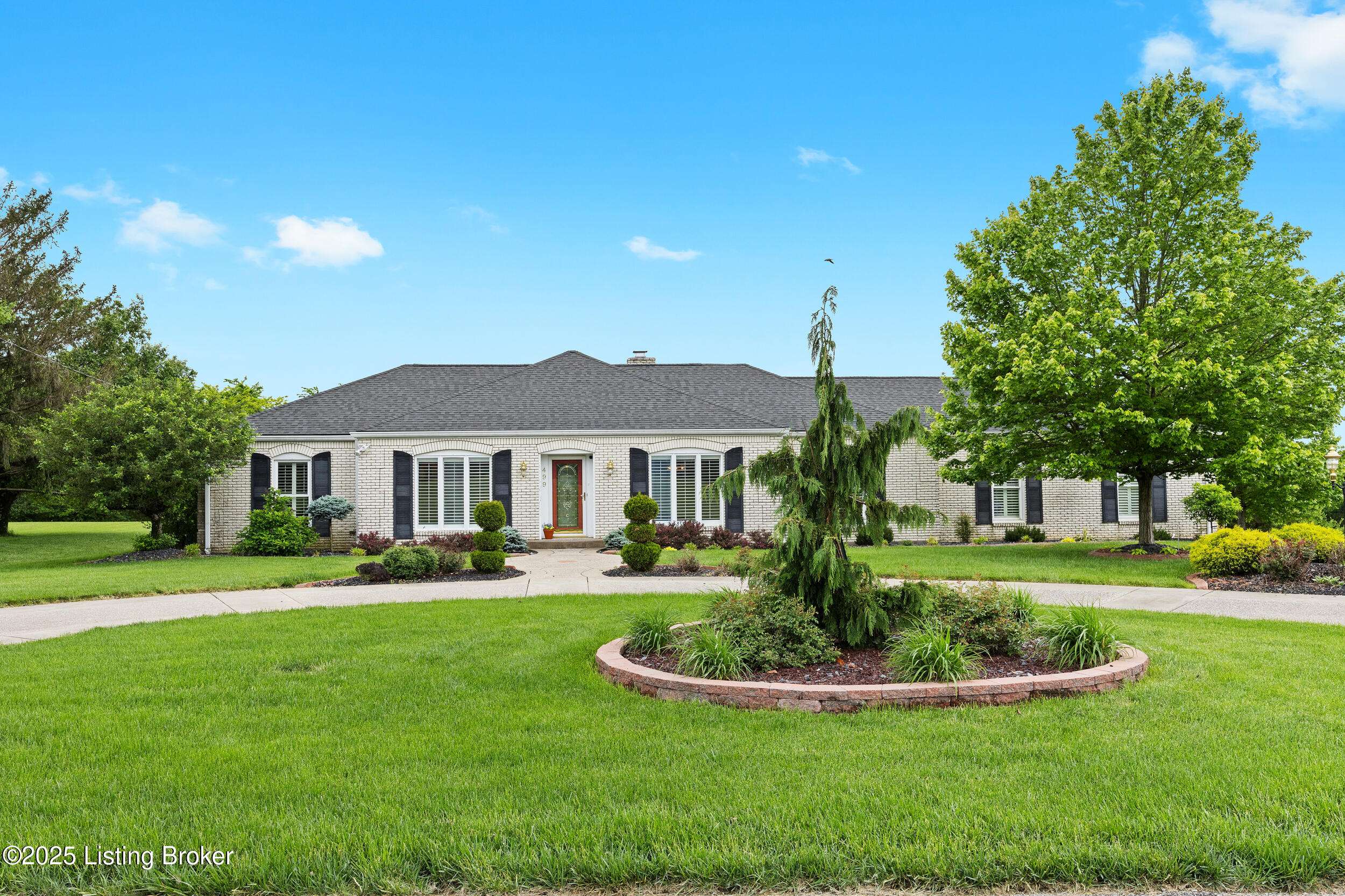 Mt Washington, KY 40047,499 Bluegrass WAY