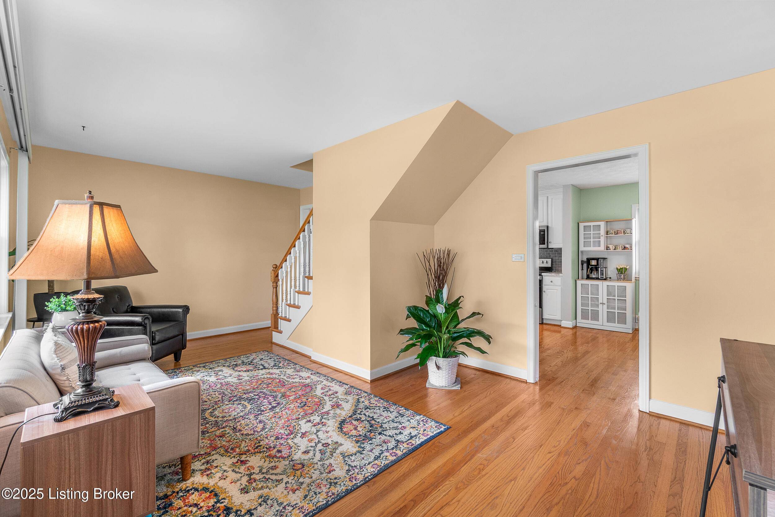 Louisville, KY 40220,2807 Alice Ave
