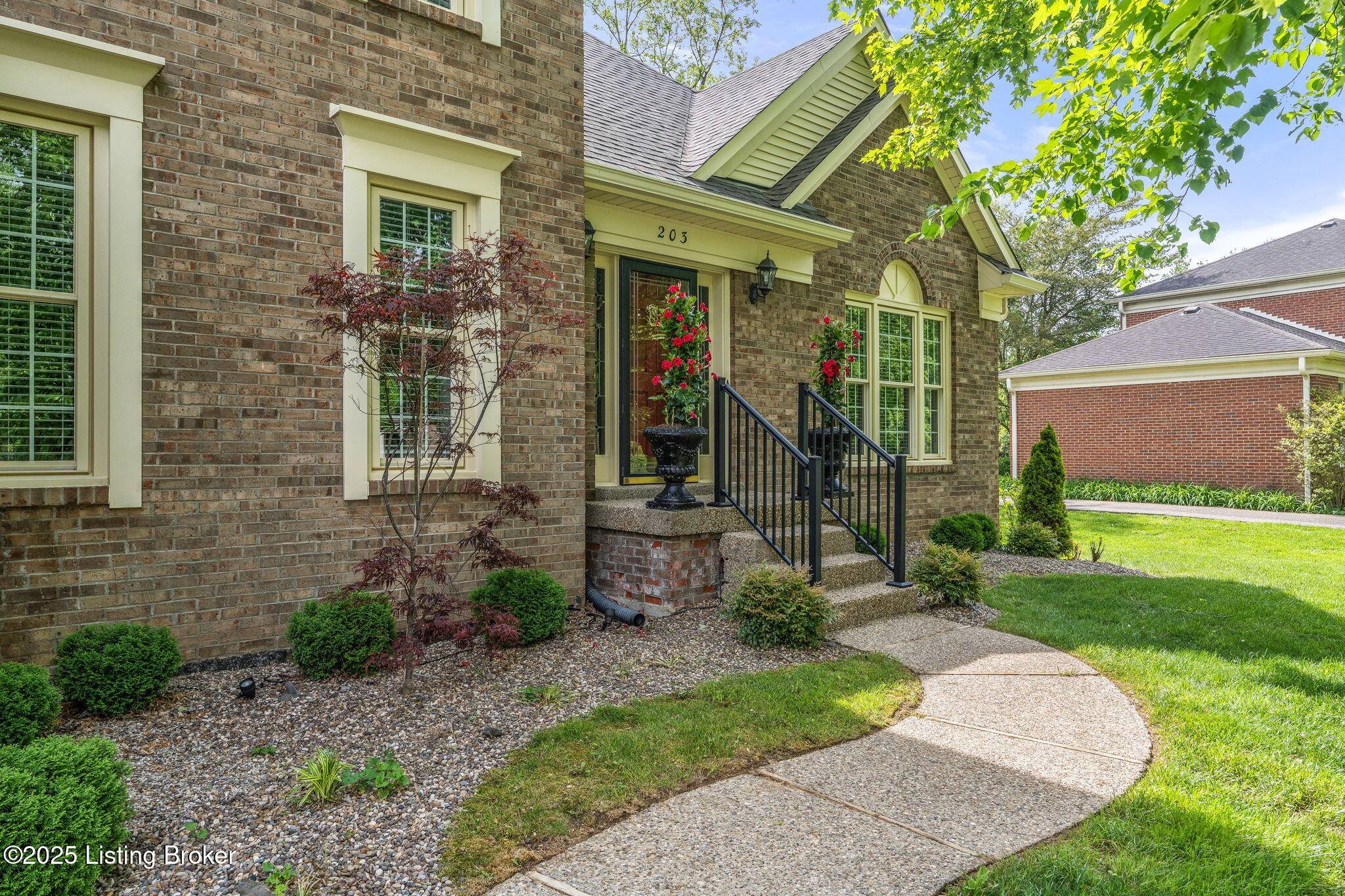 Louisville, KY 40245,203 Willoughby Ct