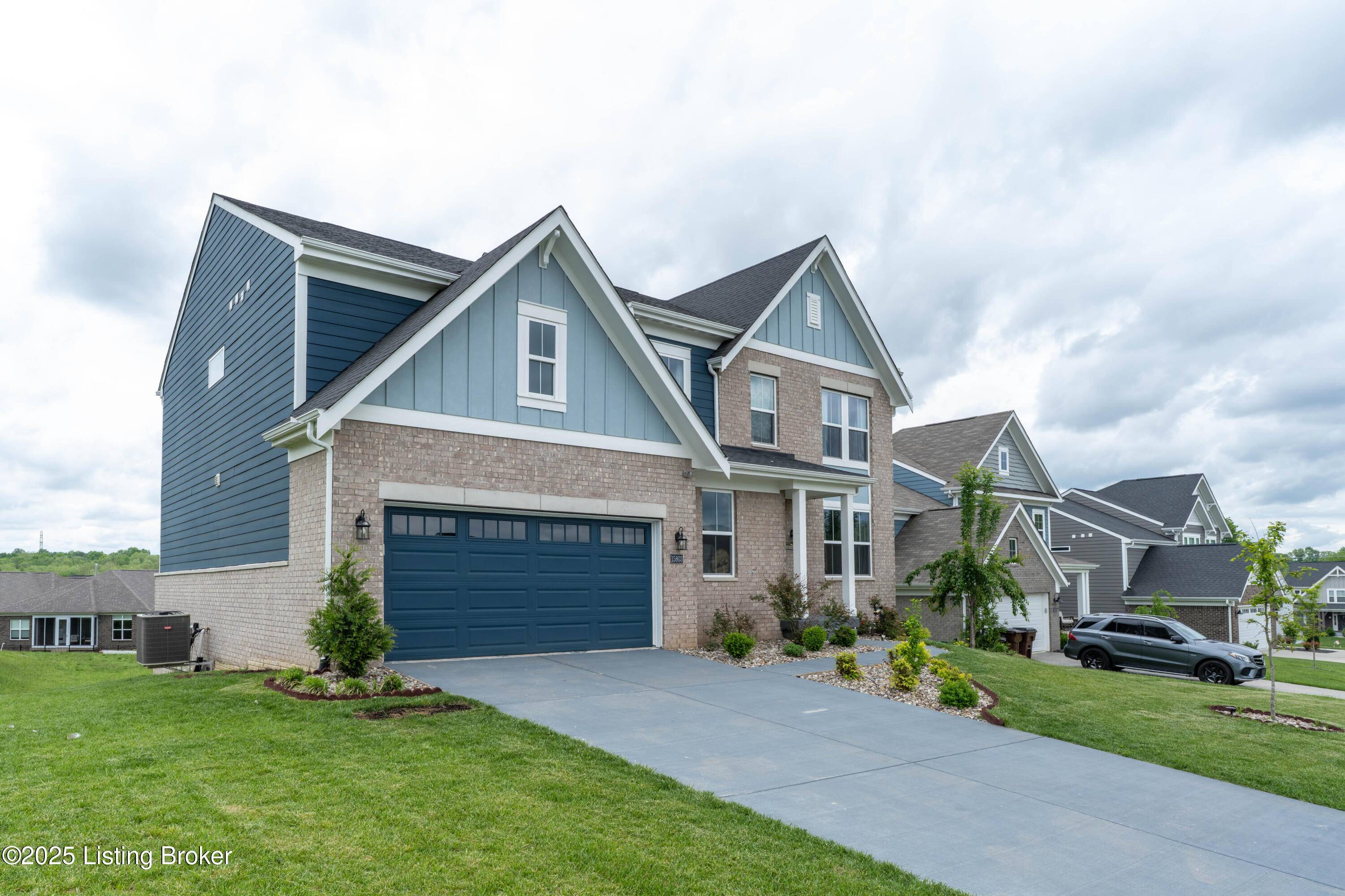 Louisville, KY 40245,15803 Stonehouse Ct