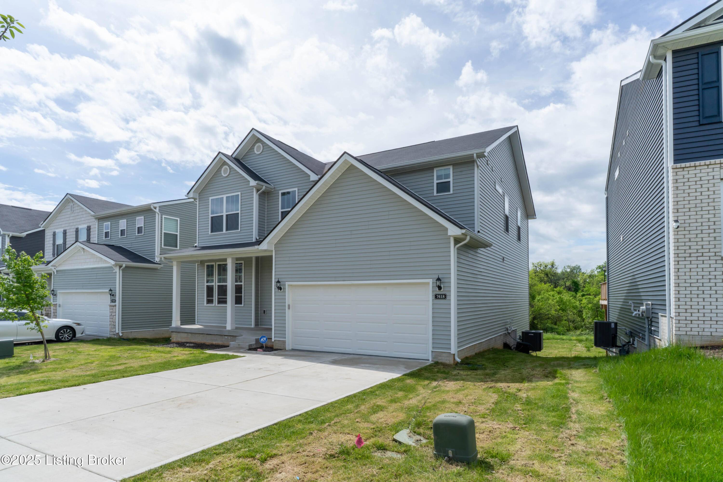 Louisville, KY 40291,7618 Fair Ln