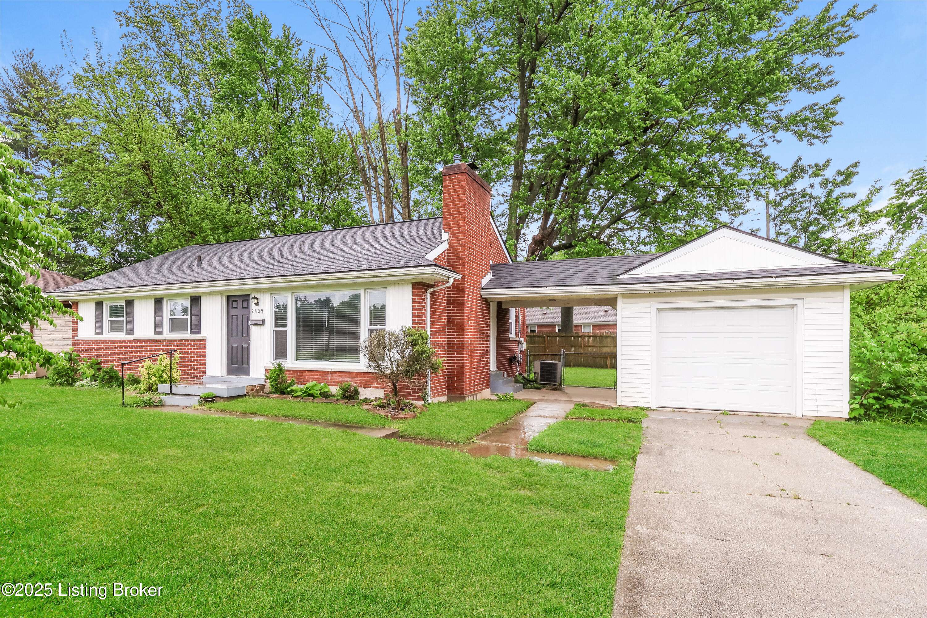 Louisville, KY 40220,2805 Sheila Dr
