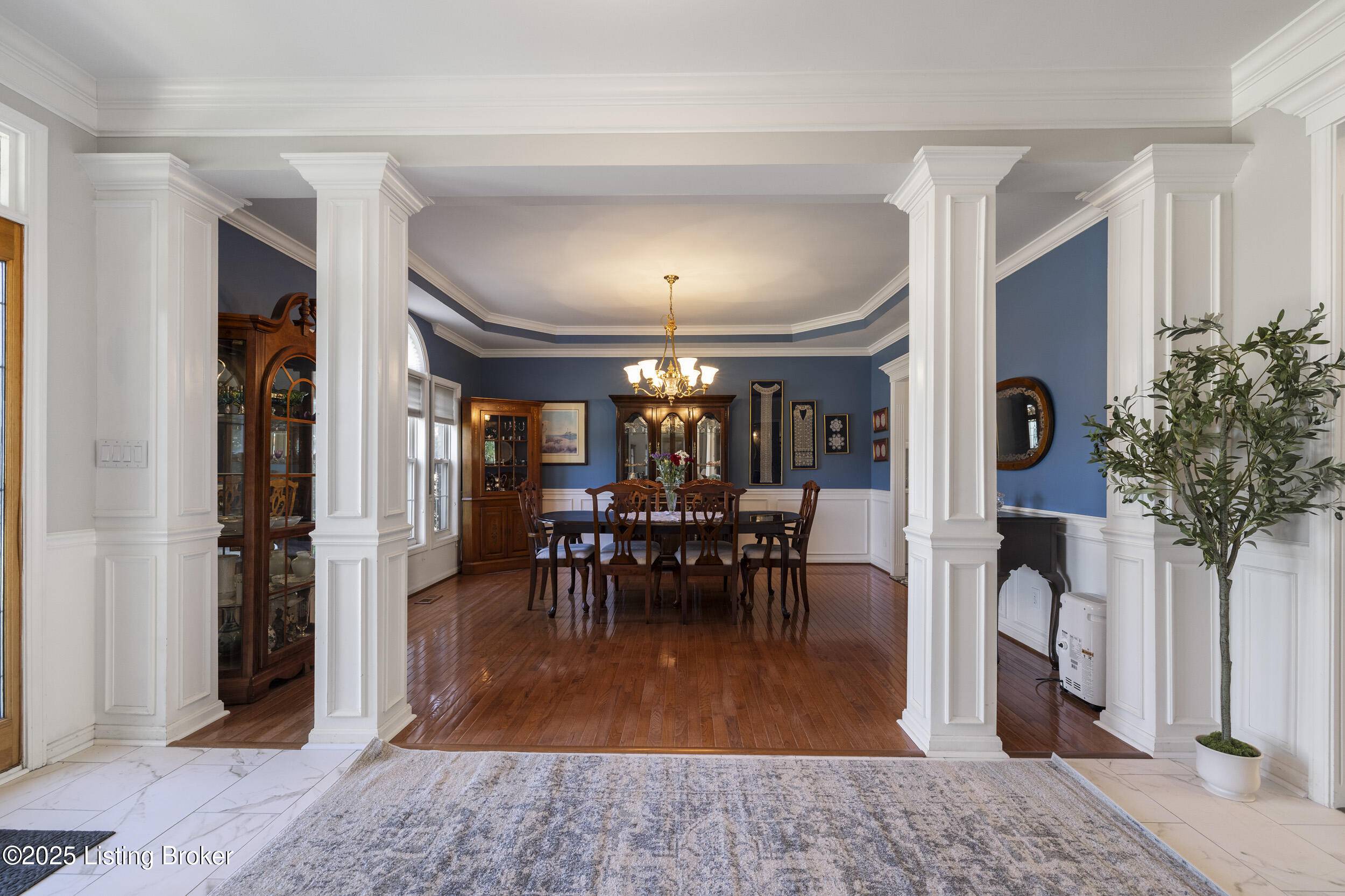 Louisville, KY 40291,6600 Poplar Forest Ln