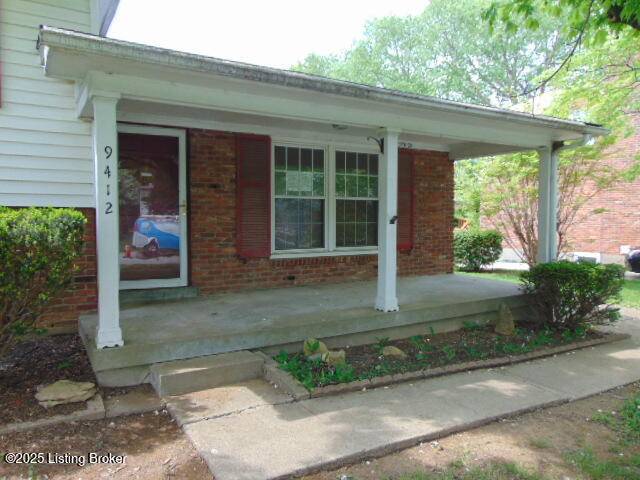 Louisville, KY 40242,9412 Habersham Dr