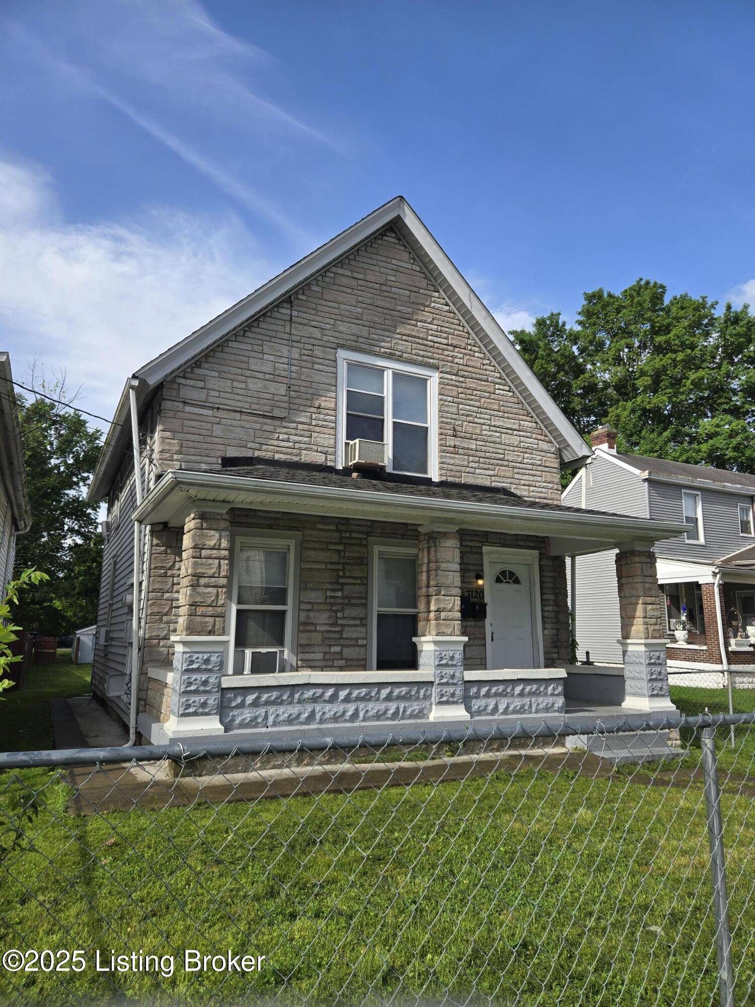Louisville, KY 40212,3120 Bank St #1 & 2