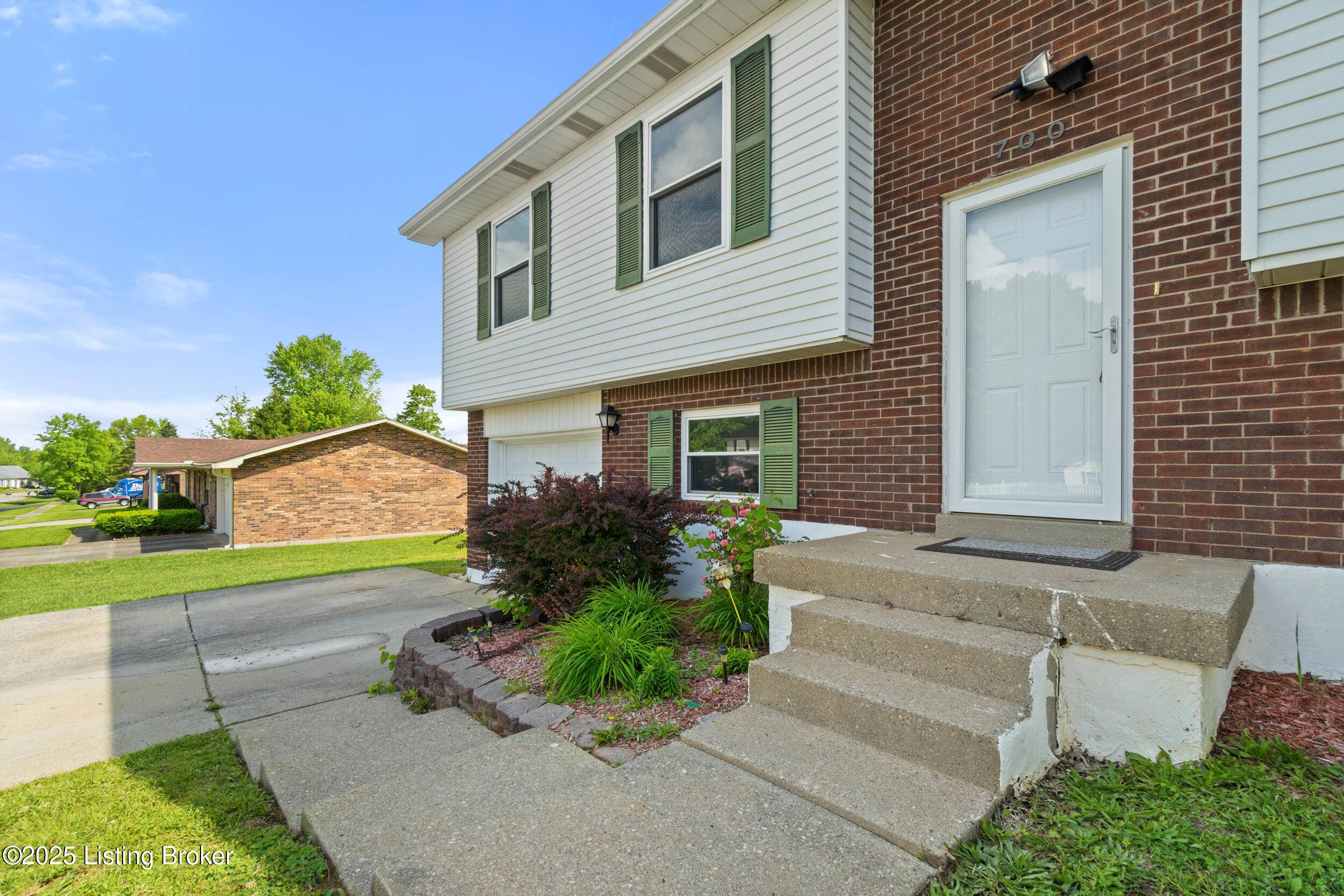 Radcliff, KY 40160,700 Magnolia Dr