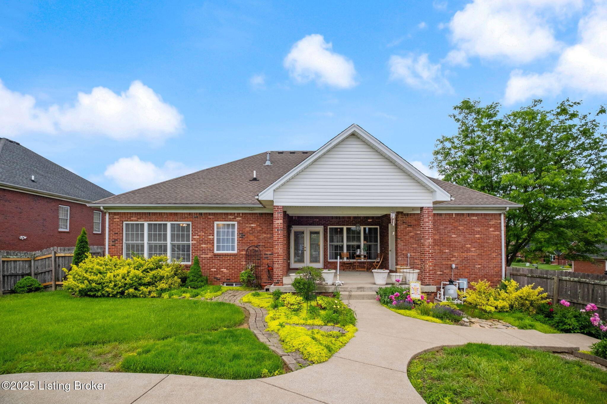 Louisville, KY 40299,3806 Landherr Dr