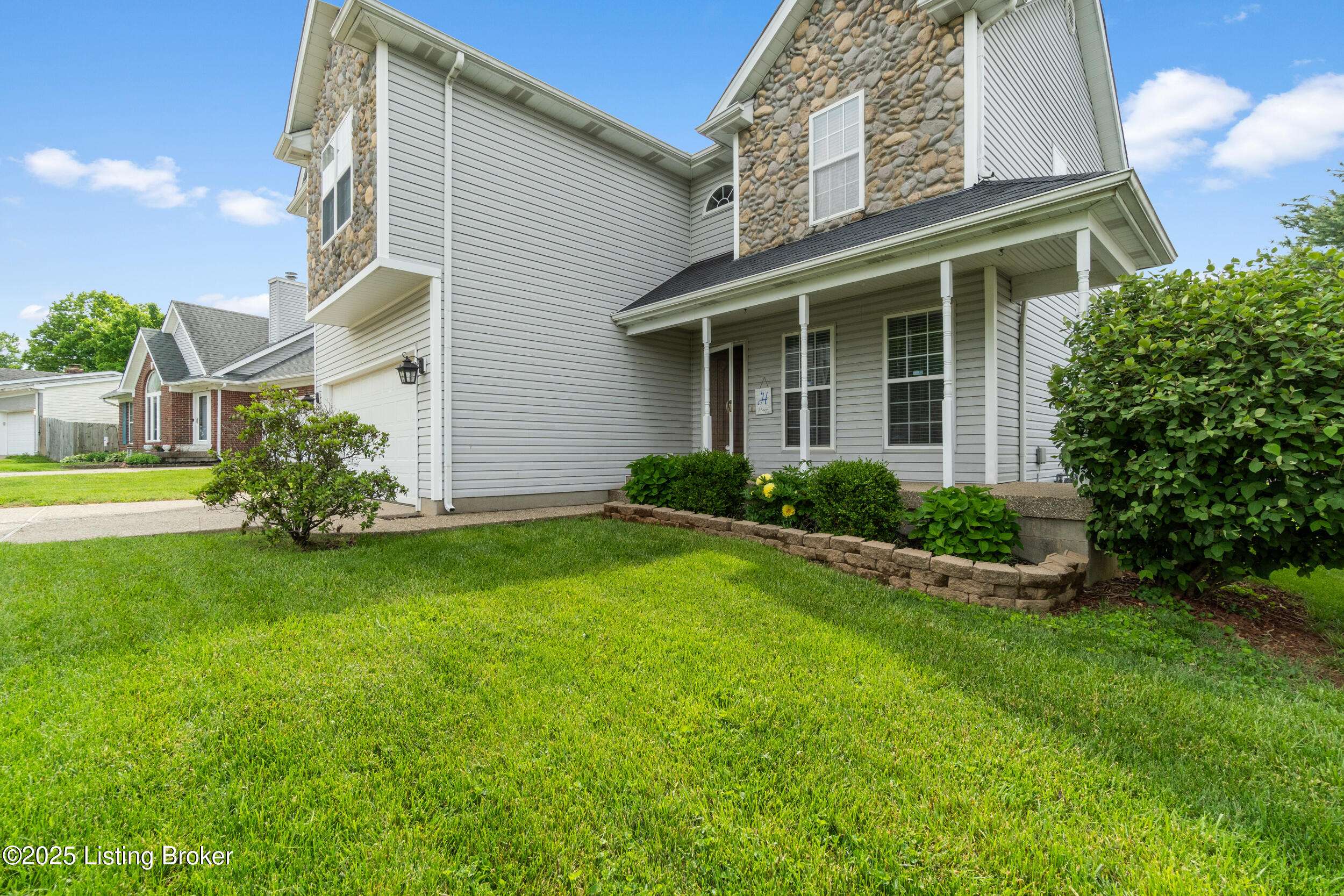 Louisville, KY 40291,6102 Mercury Dr
