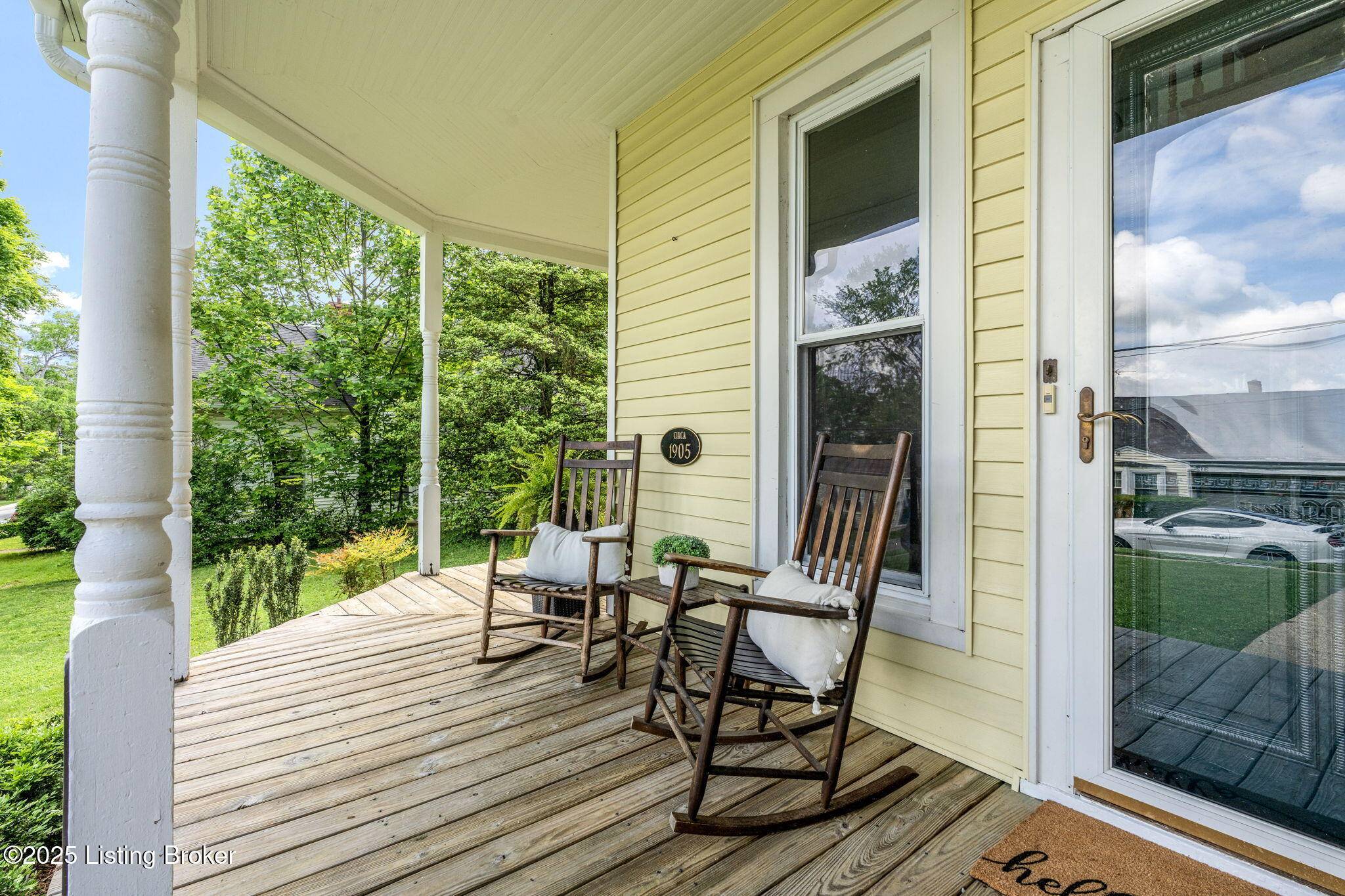 La Grange, KY 40031,309 W Madison St