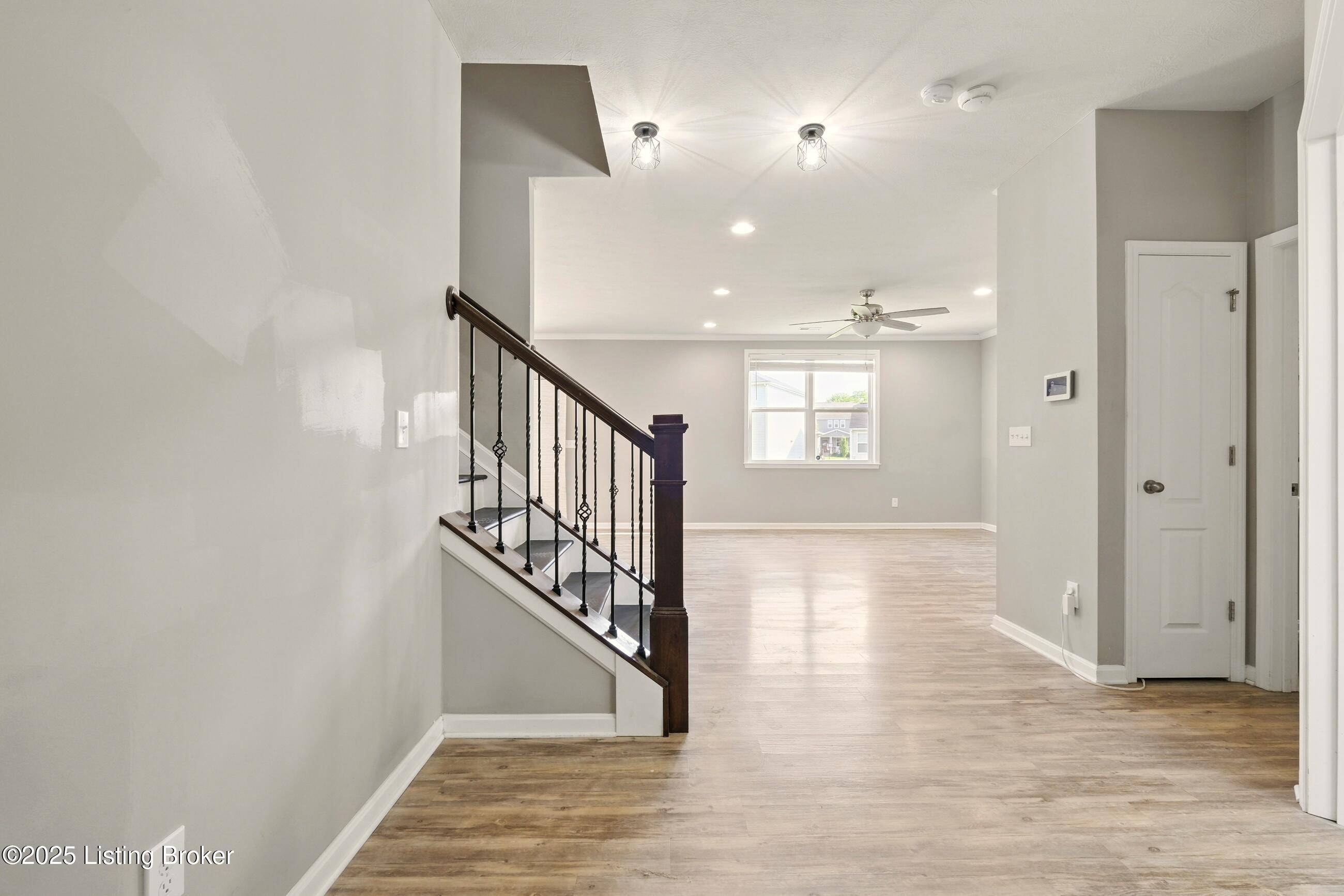 Louisville, KY 40299,11717 Trottingham Cir
