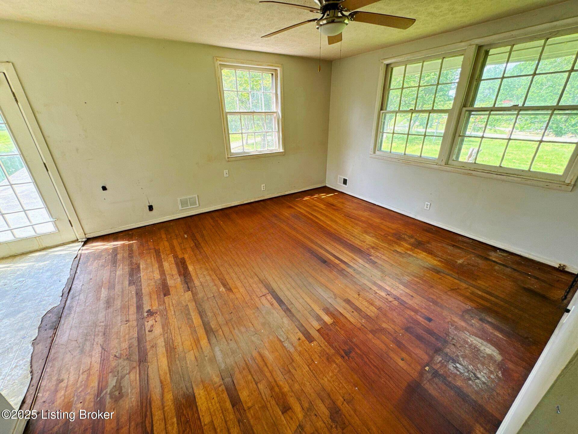 Brandenburg, KY 40108,515 Gumwell Rd