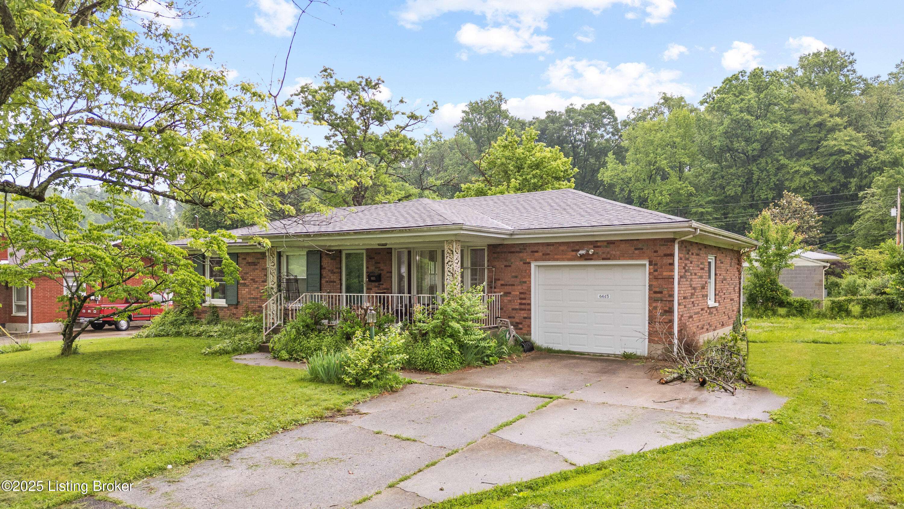 Louisville, KY 40214,6615 Morocco Dr