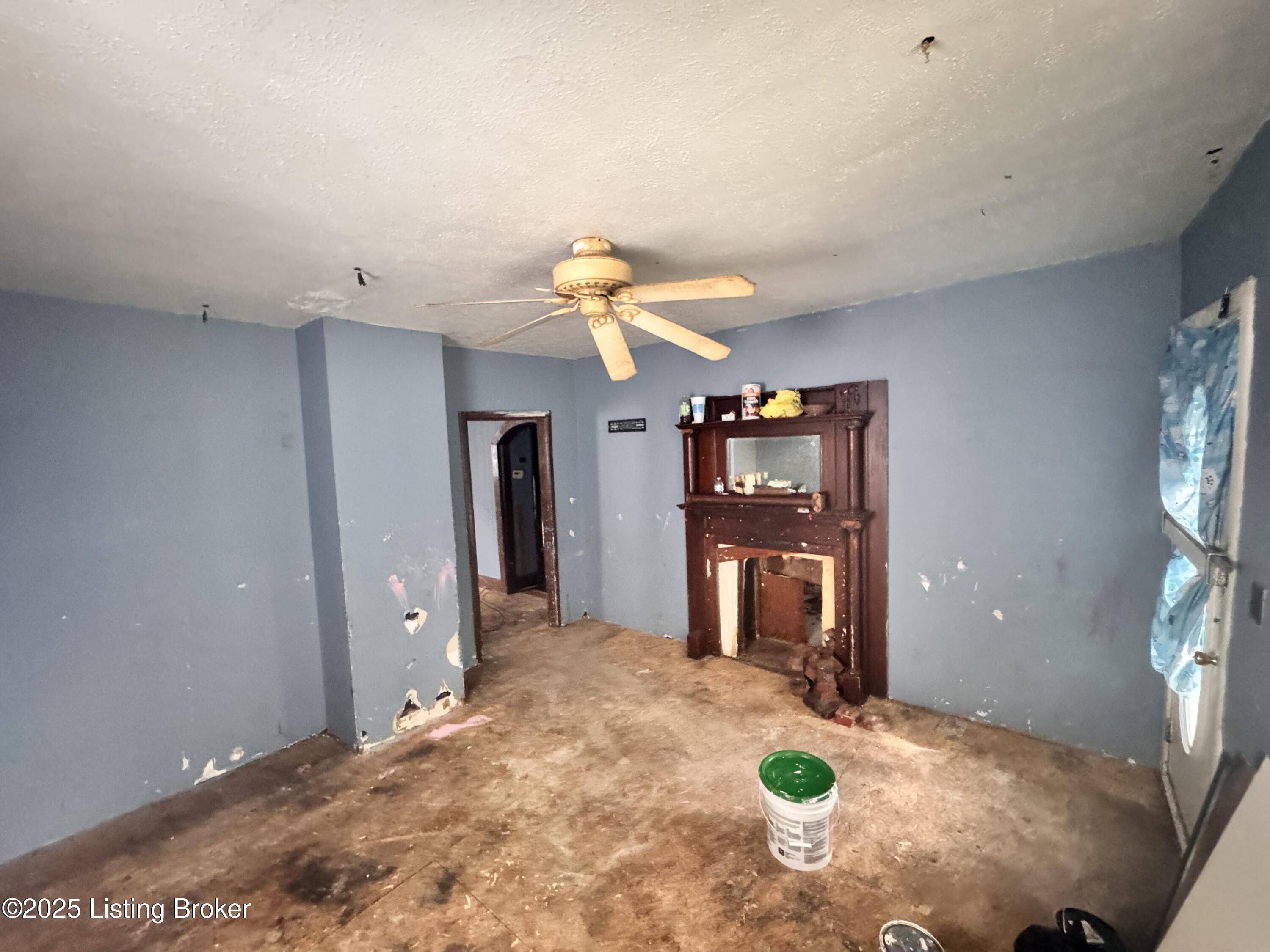Louisville, KY 40215,3704 Cliff Ave