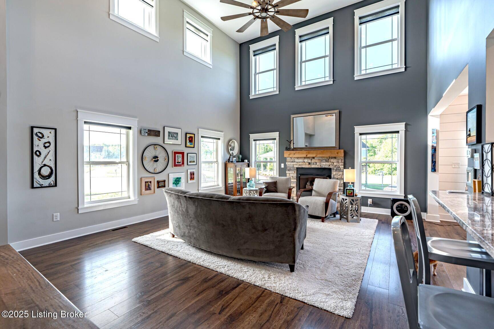 Smithfield, KY 40068,4704 Deer Creek Cir