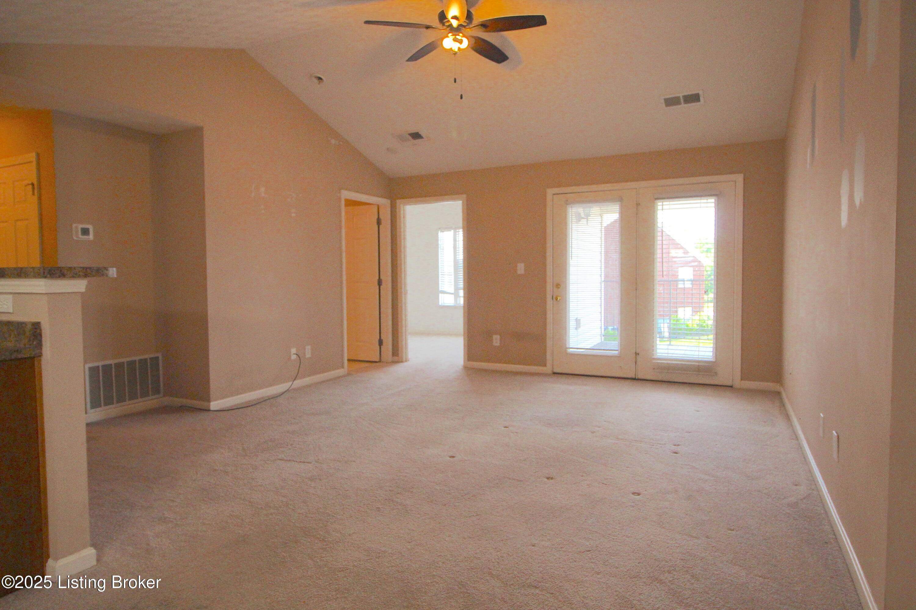 Louisville, KY 40291,9903 Lindsey Springs WAY #203