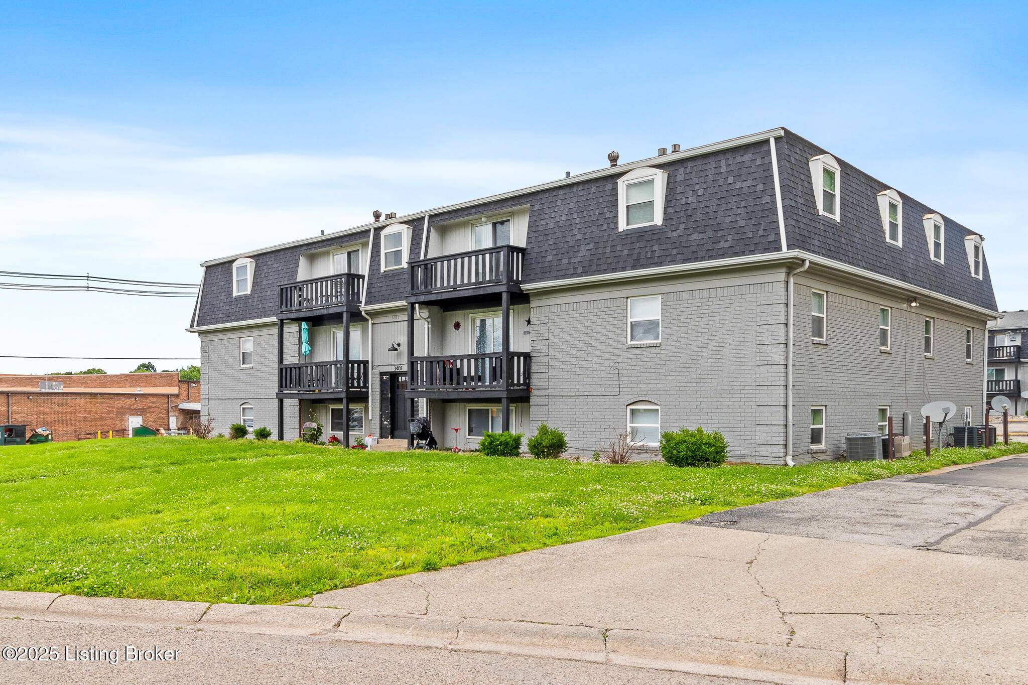 Louisville, KY 40220,3401 Lesway Ct