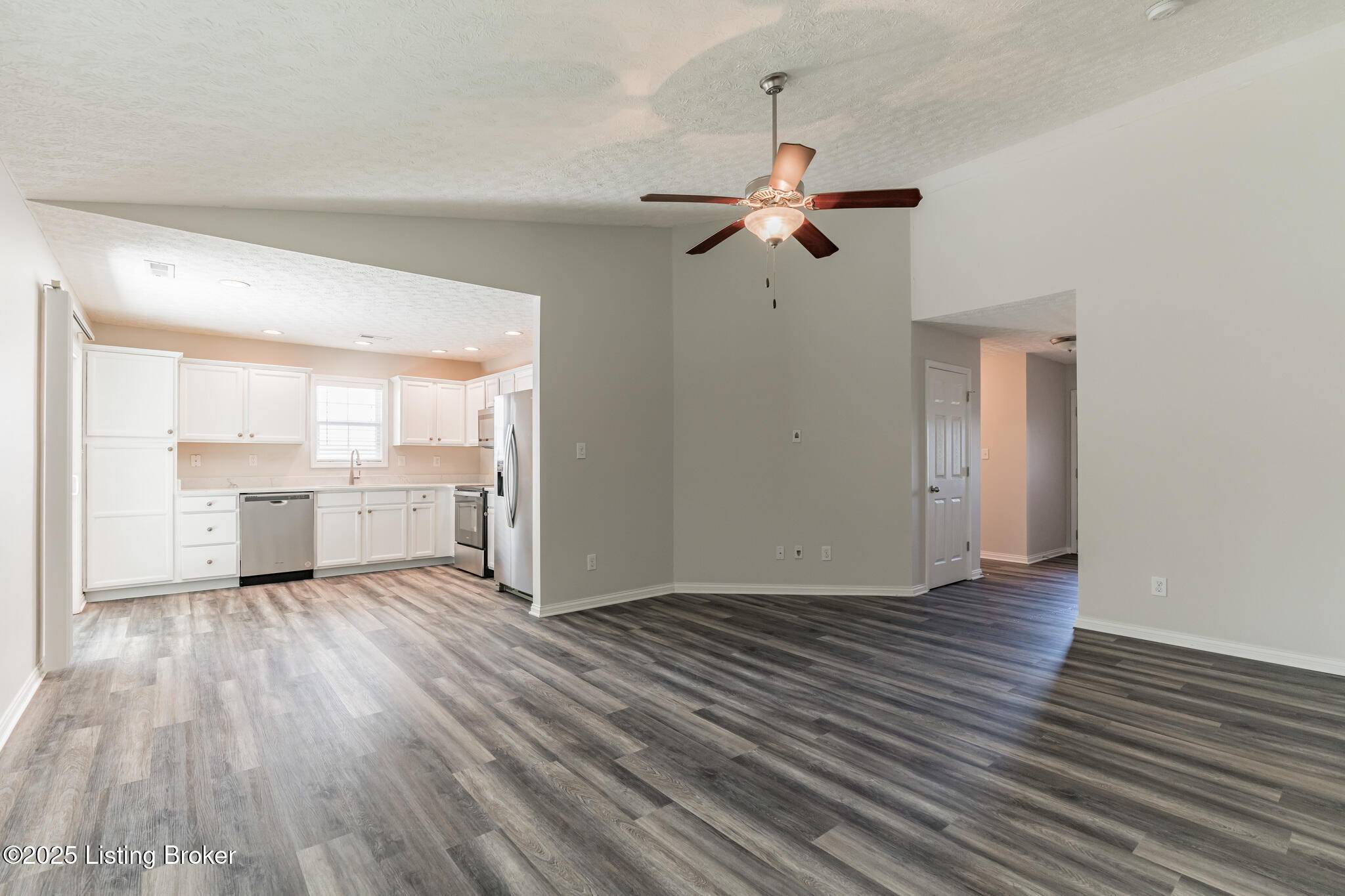 Louisville, KY 40258,7116 Blue Stream Ct