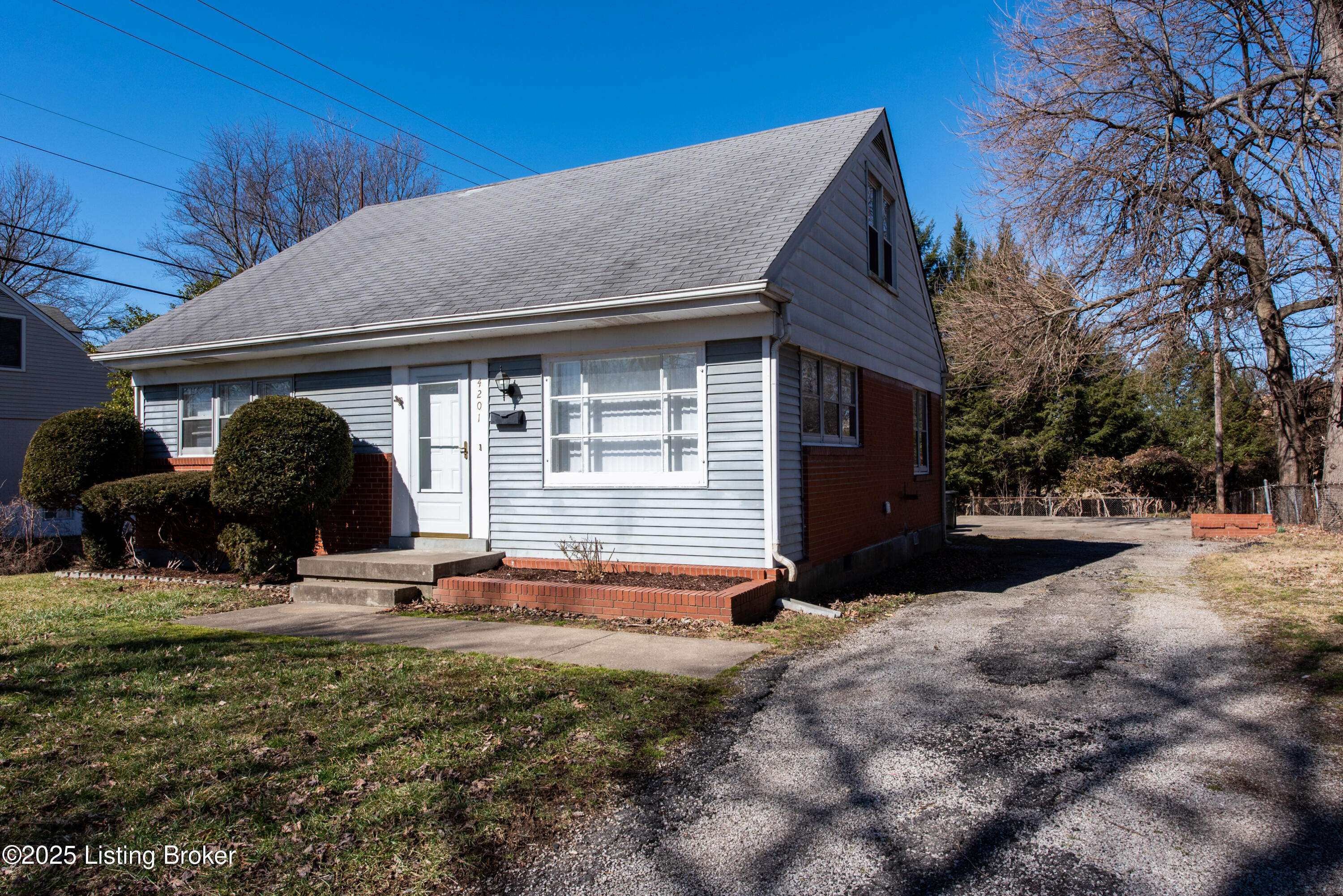 Louisville, KY 40220,4201 Berkshire Ave