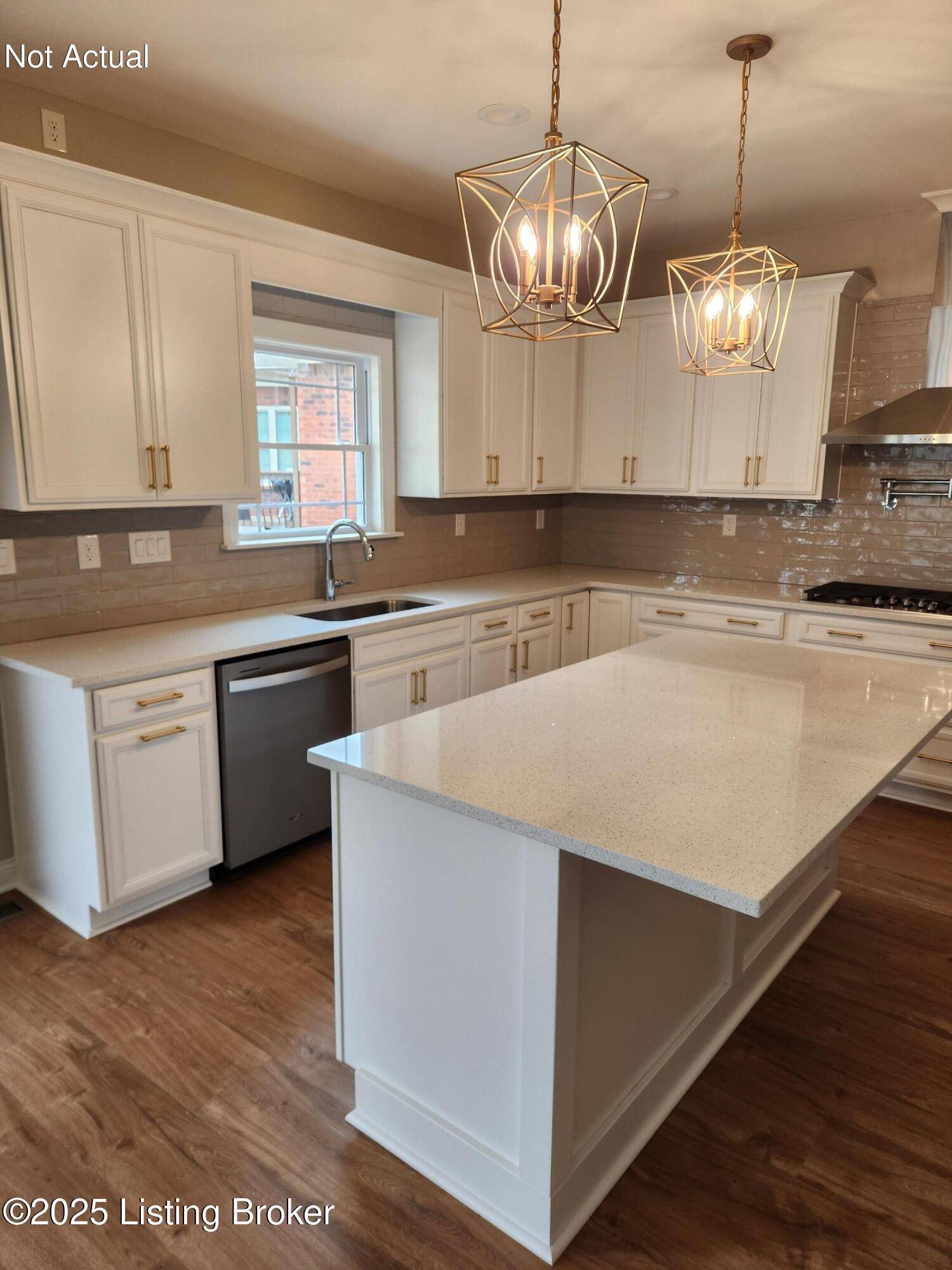 Louisville, KY 40245,42 Lincoln Hill WAY