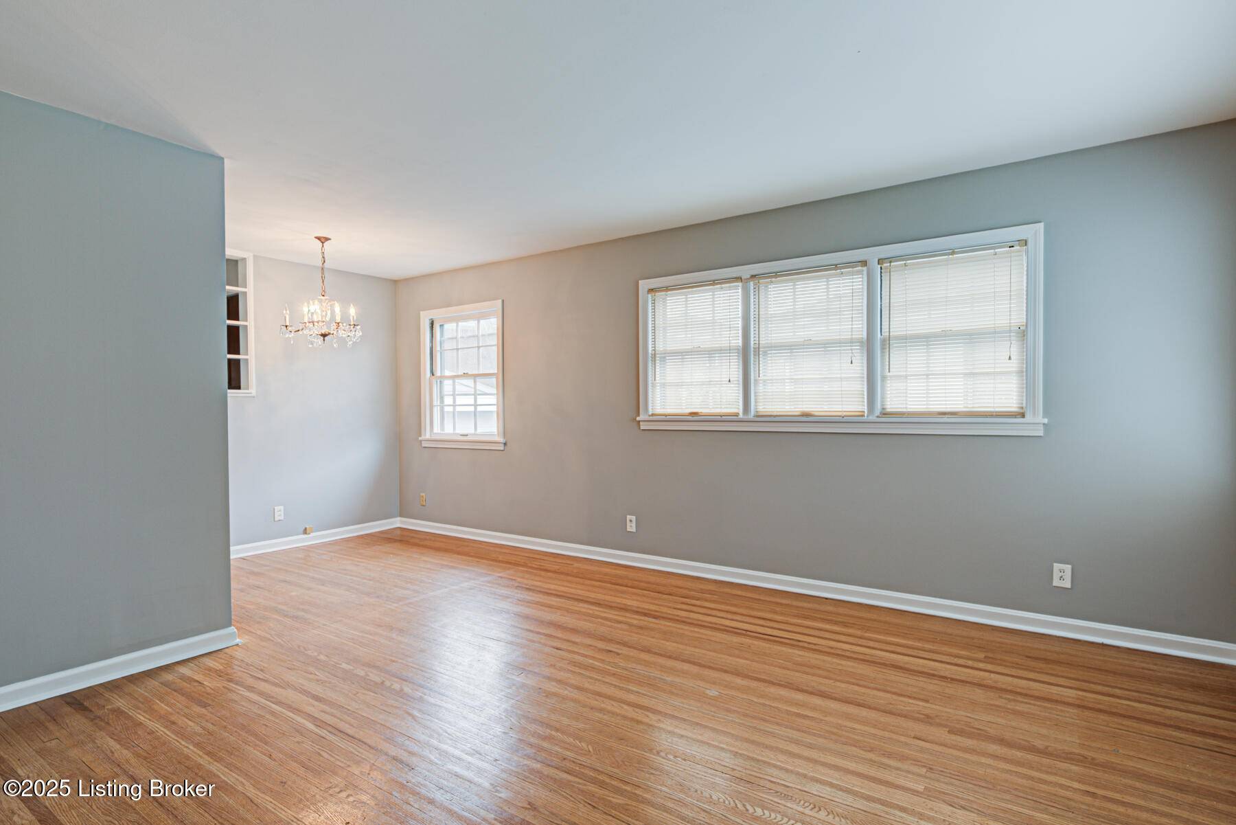 Louisville, KY 40220,3014 Nadina Dr